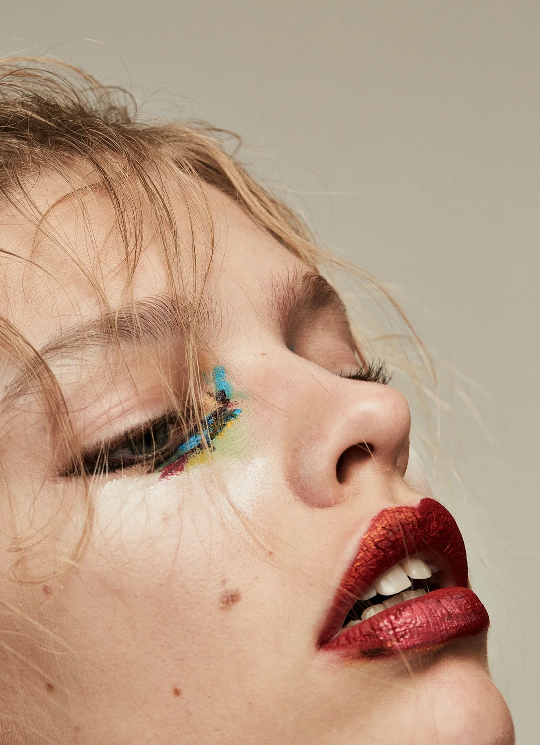 COMITA_160918_BEAUTY_Test-Clare_07-116_A-web.jpg