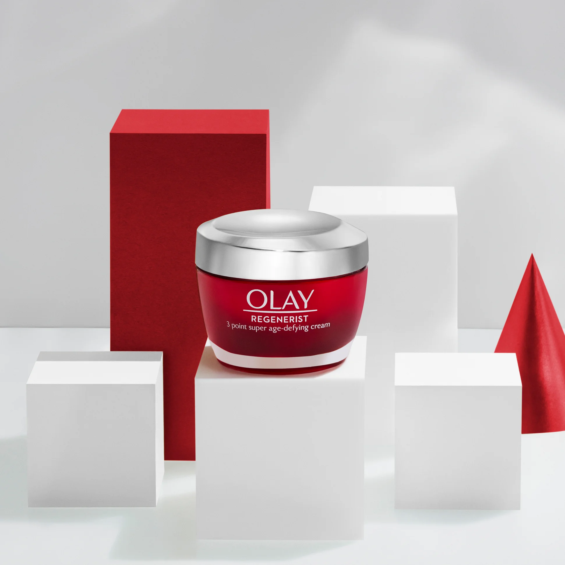 03-COMITA_180618_OLAY_Web_22-Regen-Day-Pot-004_D-Columns.jpg
