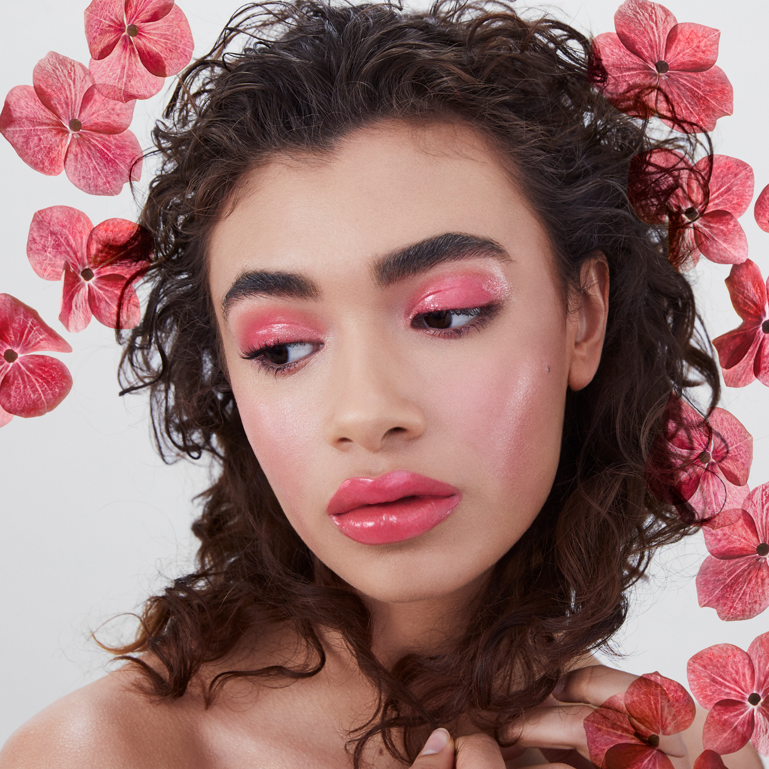 03-COMITA_190208_SPRING-GLOW_Beauty_05-073_B.jpg
