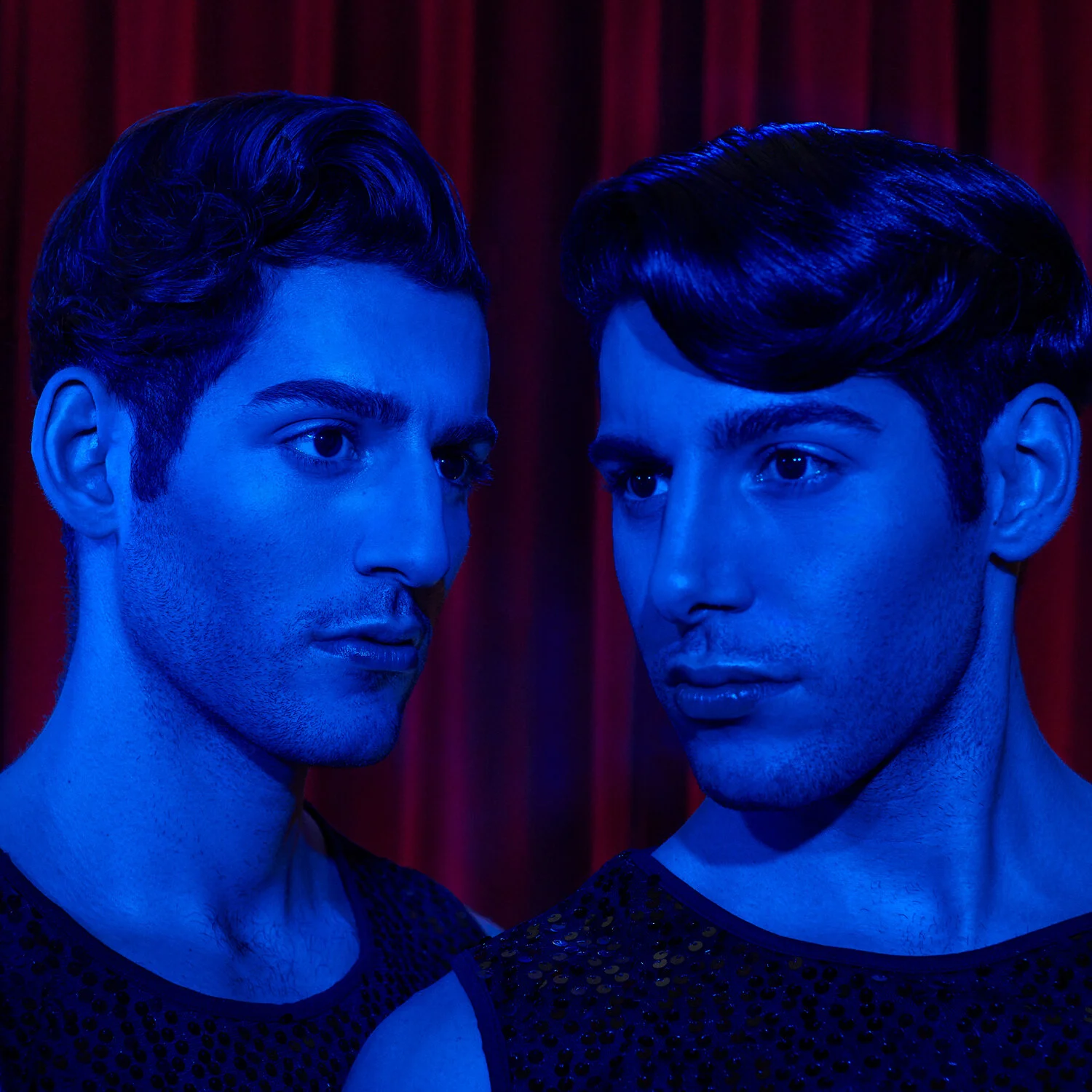 COMITA_210208_ZAKAR-TWINS_02_Blue_095_A-Web.jpg