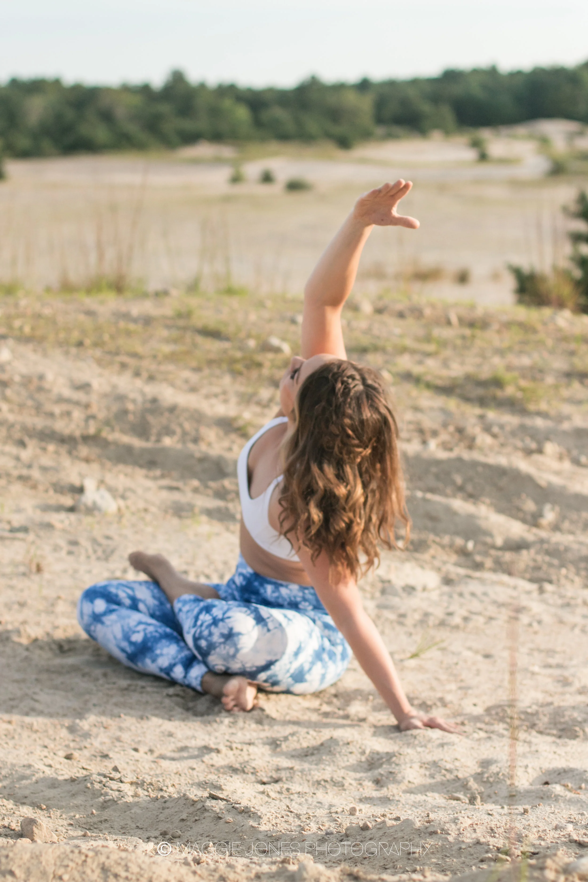 KaylaDesertYogaShoot-3.jpg
