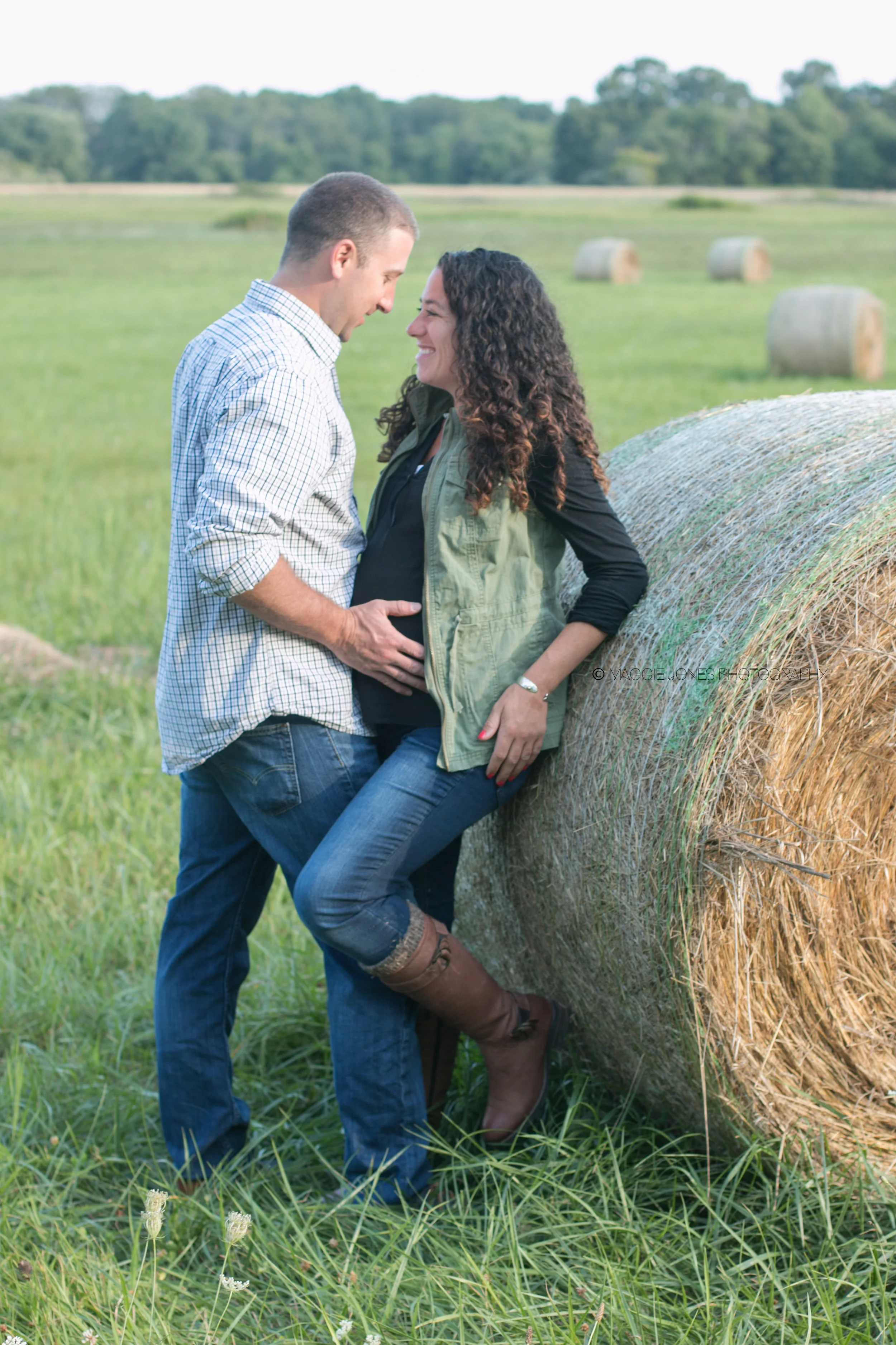 Elizabeth+JohnMaternity-14.jpg