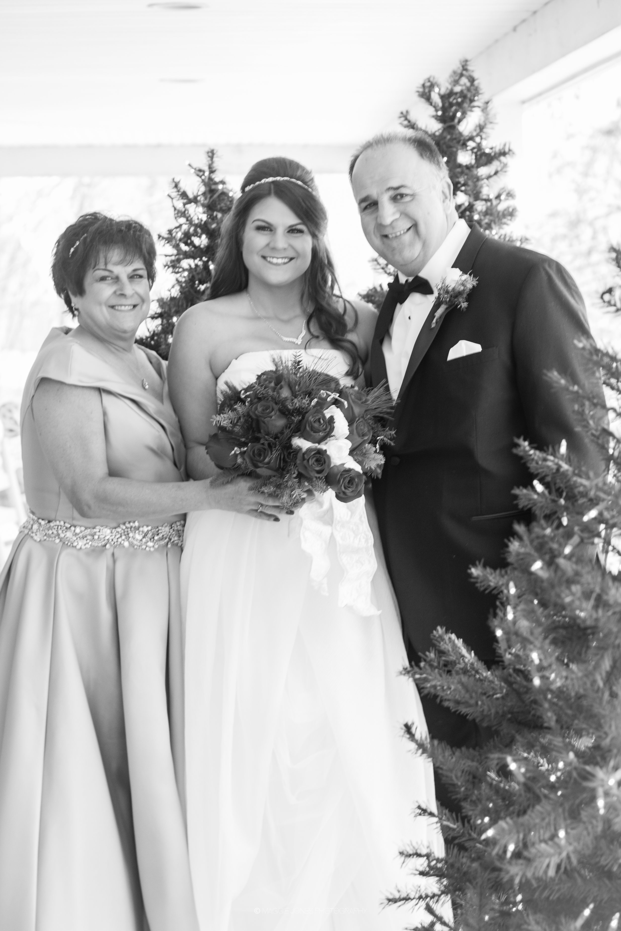 DepalmaWeddingSneakPeek-10.jpg