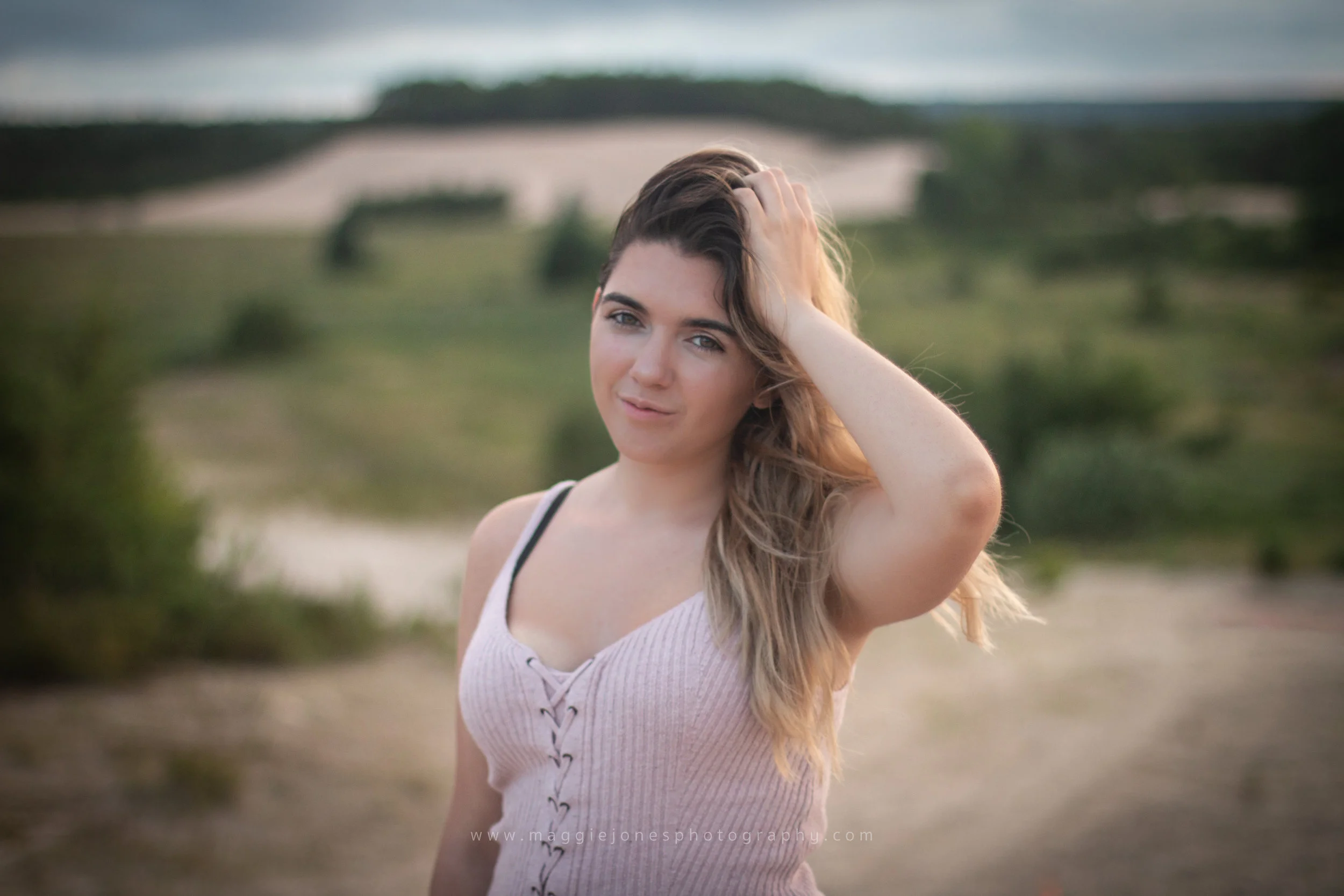 kennedy_seniorsession_blog-1-4.jpg