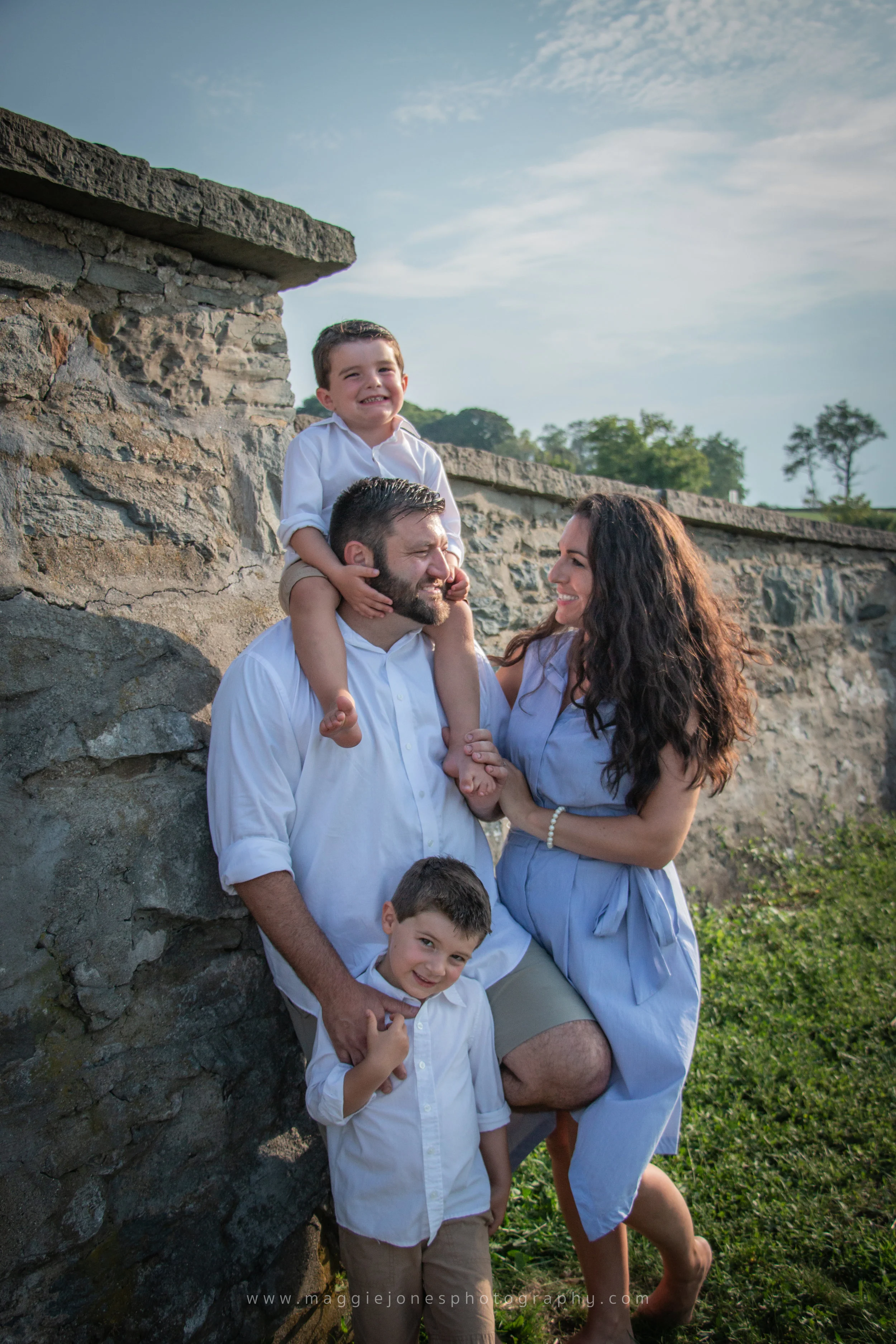 KatieJoeJoeyNick_bristolFAMILYsession-1-3.jpg