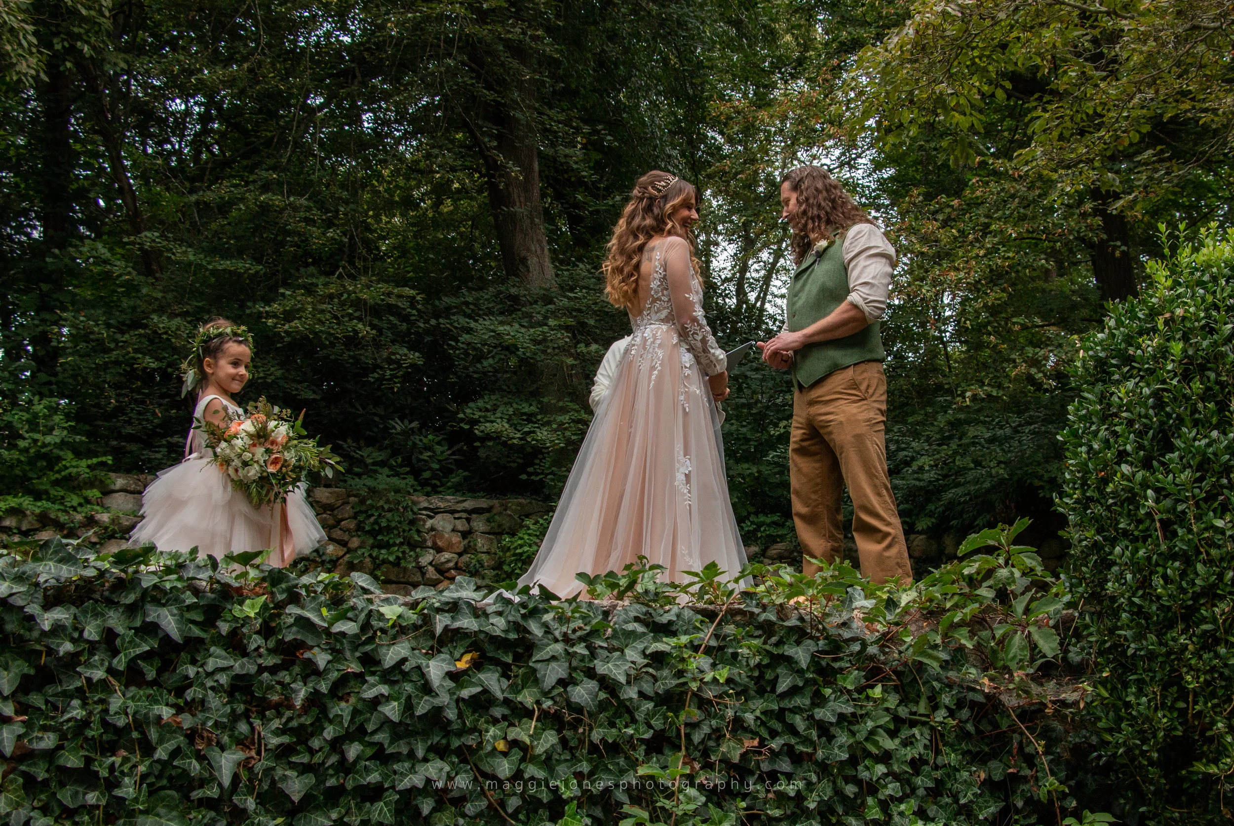 Christin+Michael0909Wedding_BLOG-1-17.jpg