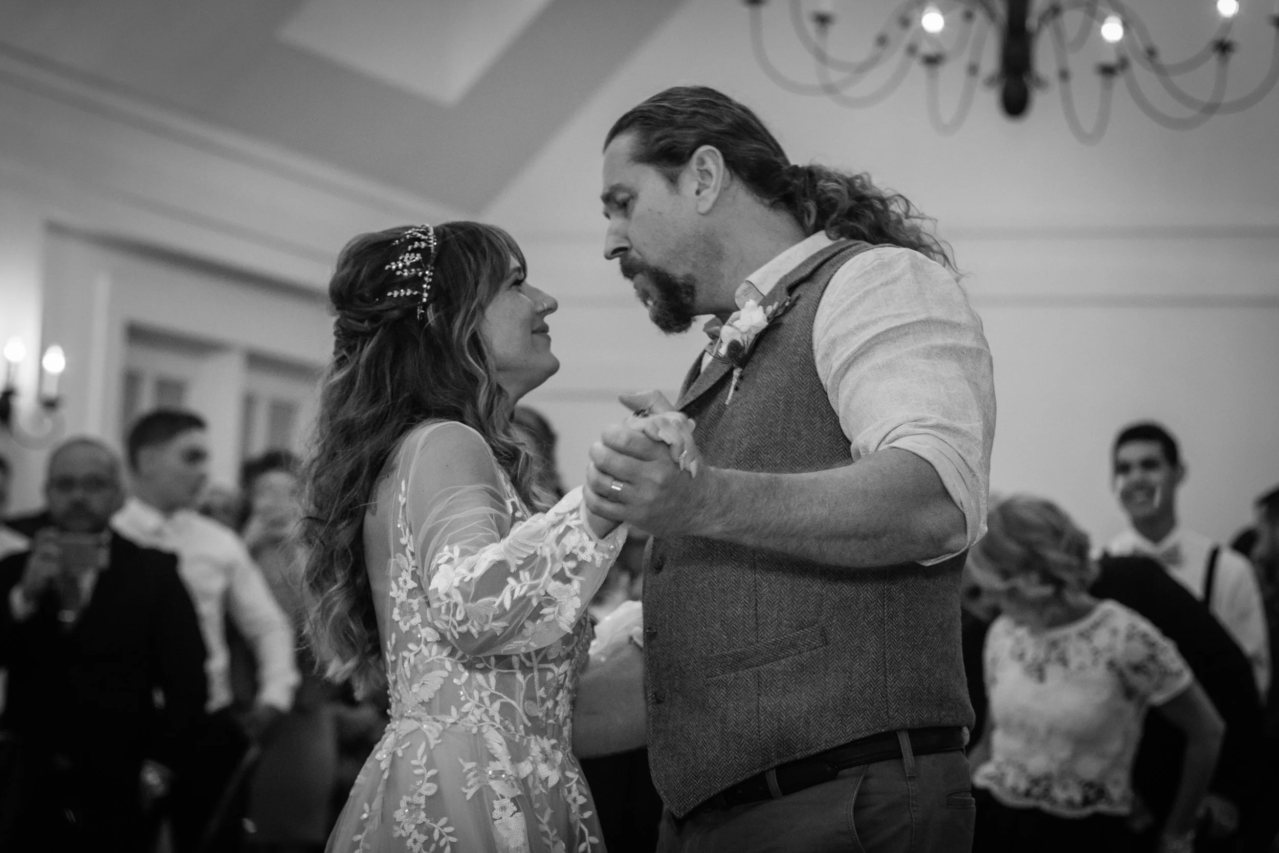 Christin+Michael0909Wedding_BLOG-1-44.jpg