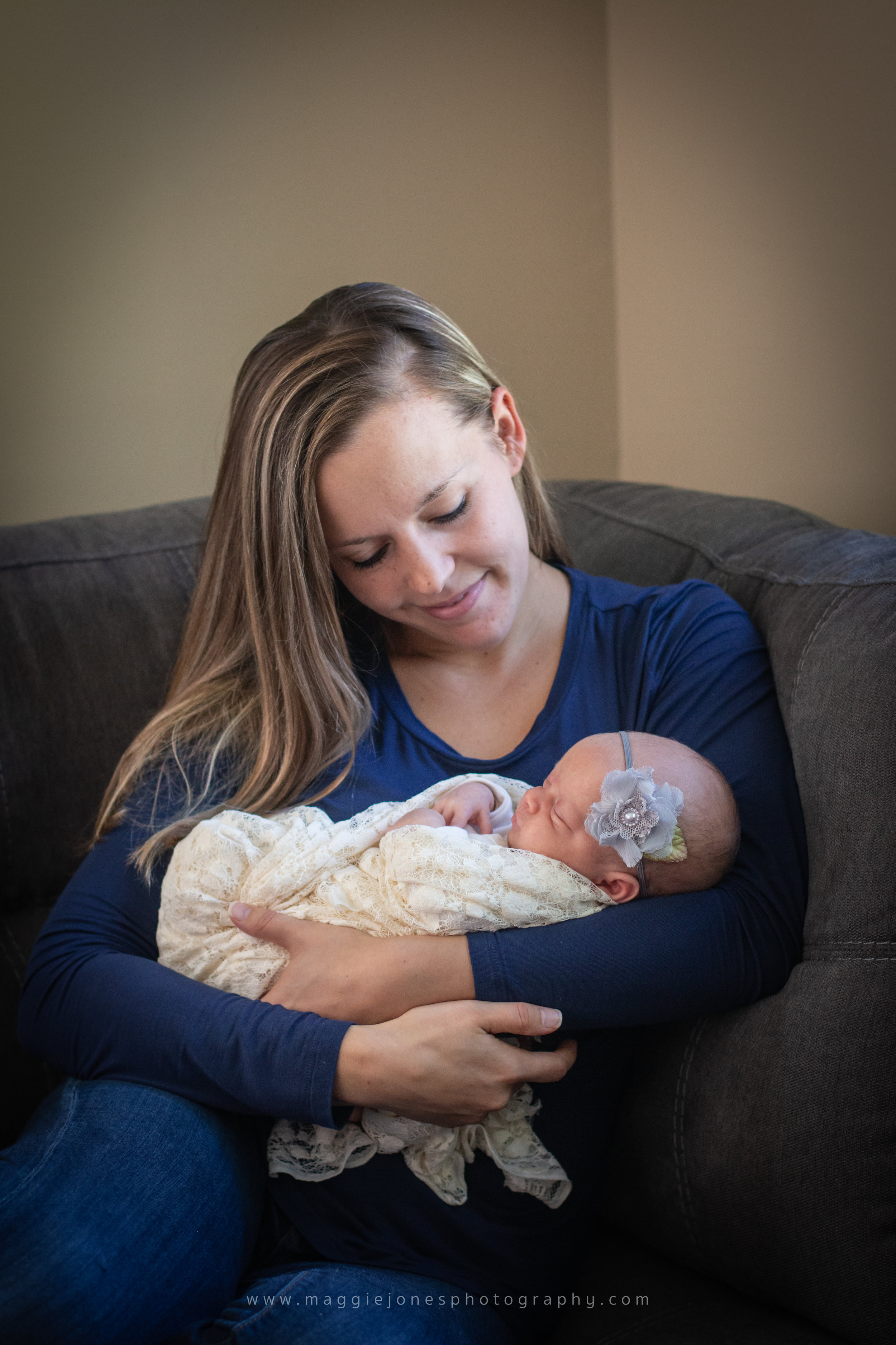 OliviaRoseZimmermanNewborn_blog-1-5.jpg