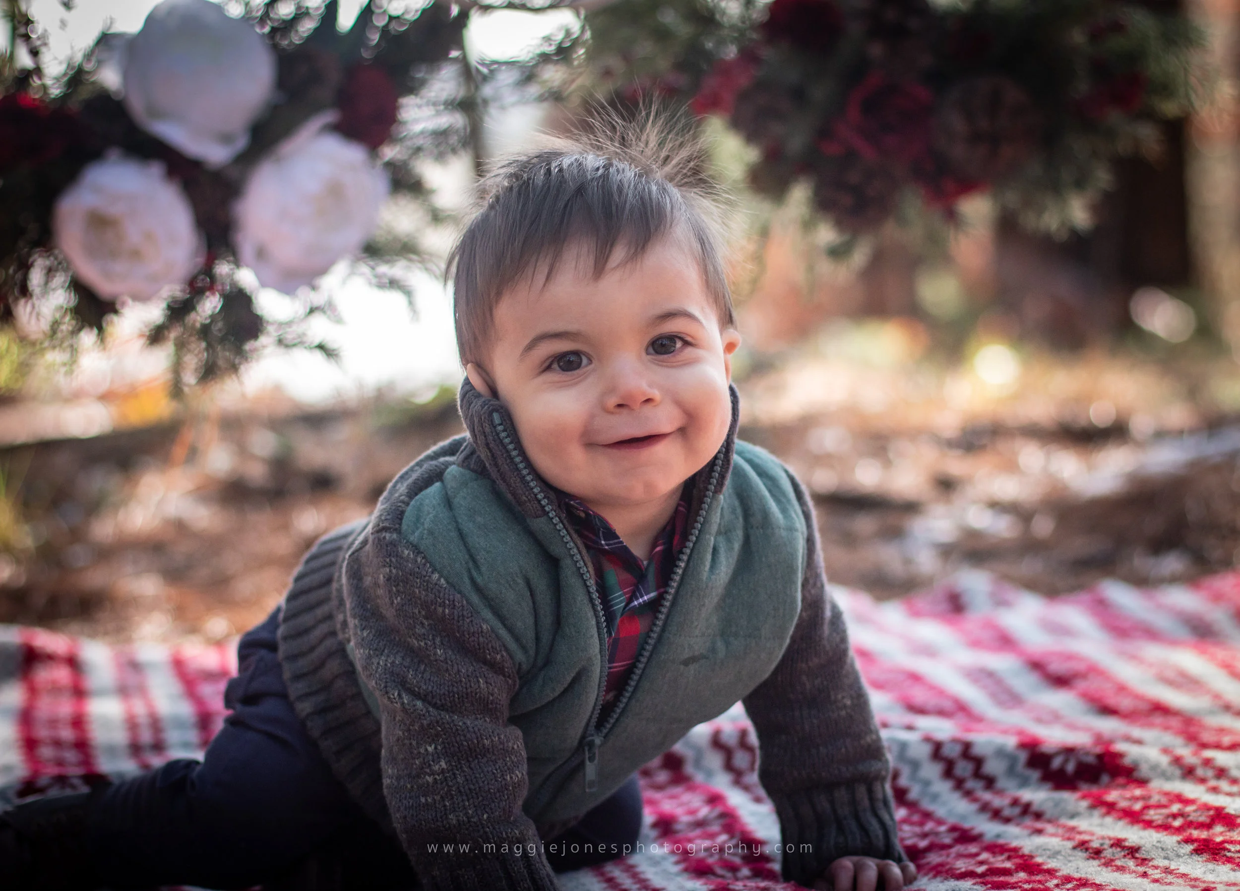 TheHernandezFamilyHolidayMini_BLOG-1.jpg