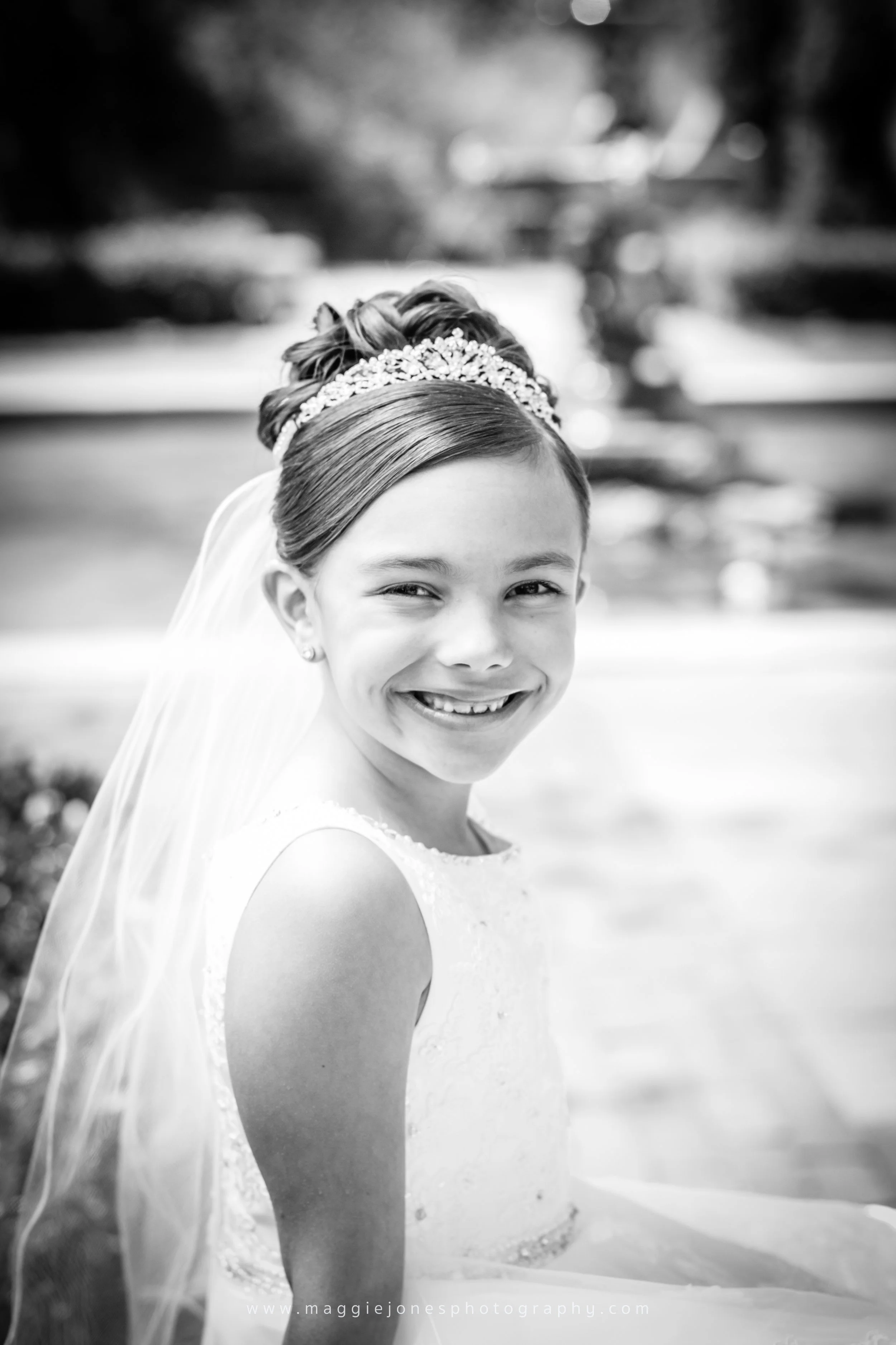 AriannaFirstCommunion_BLOG-1-8.jpg
