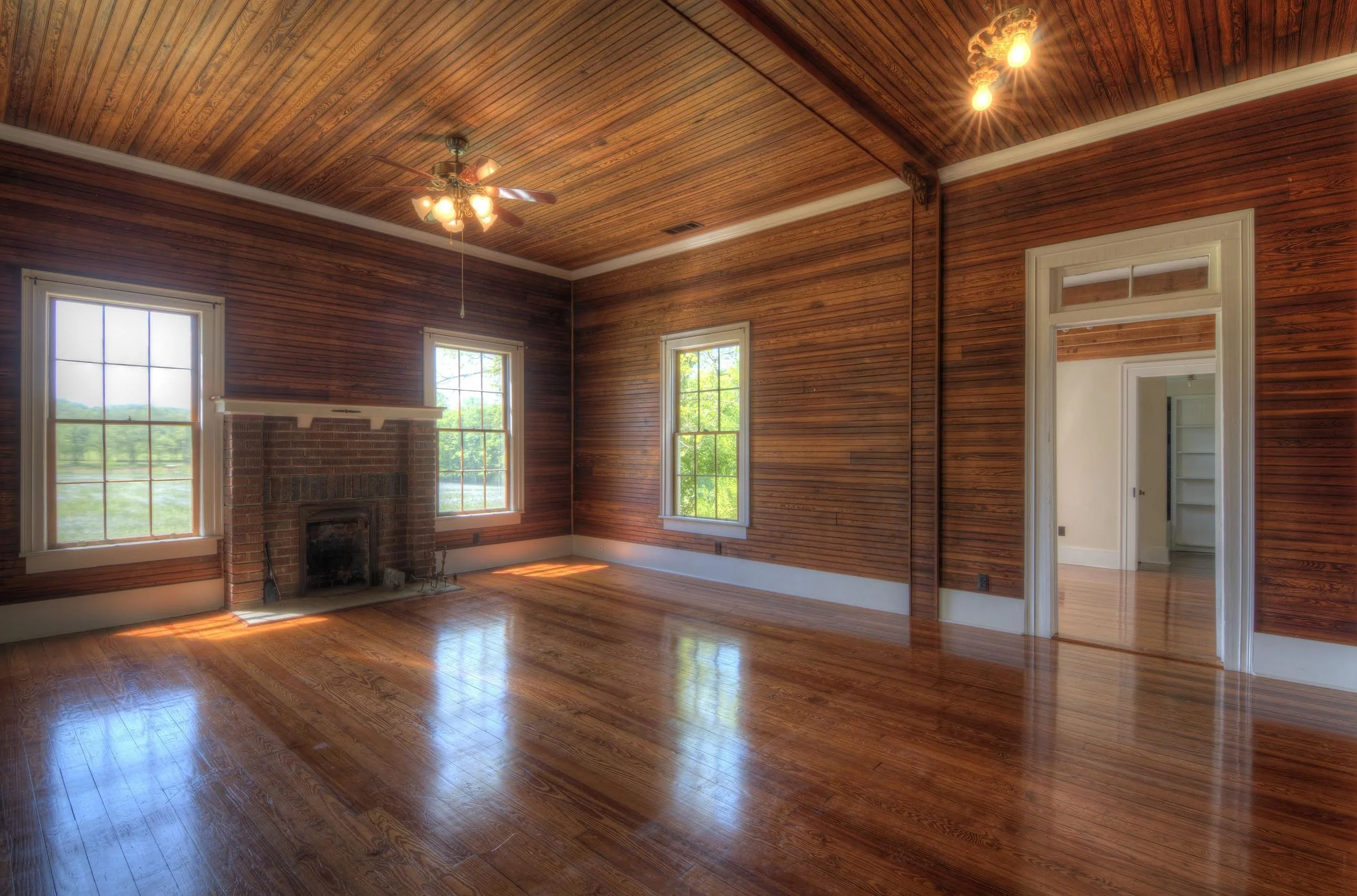 Scaglione Hardwood Flooring