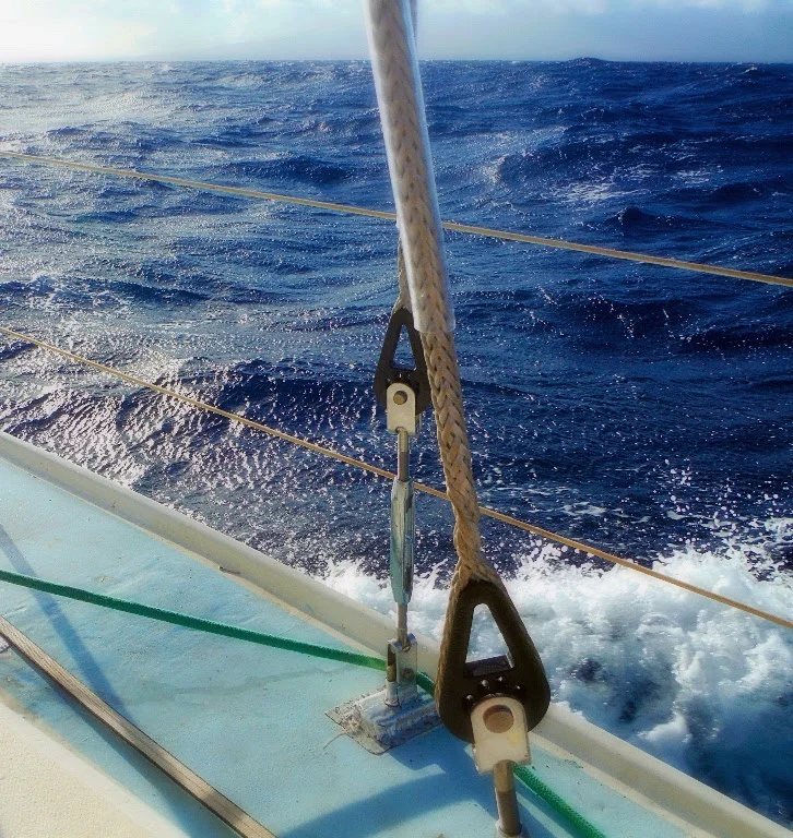 "Rigging reduced to its elegant essentials." Colligo Dux Projects