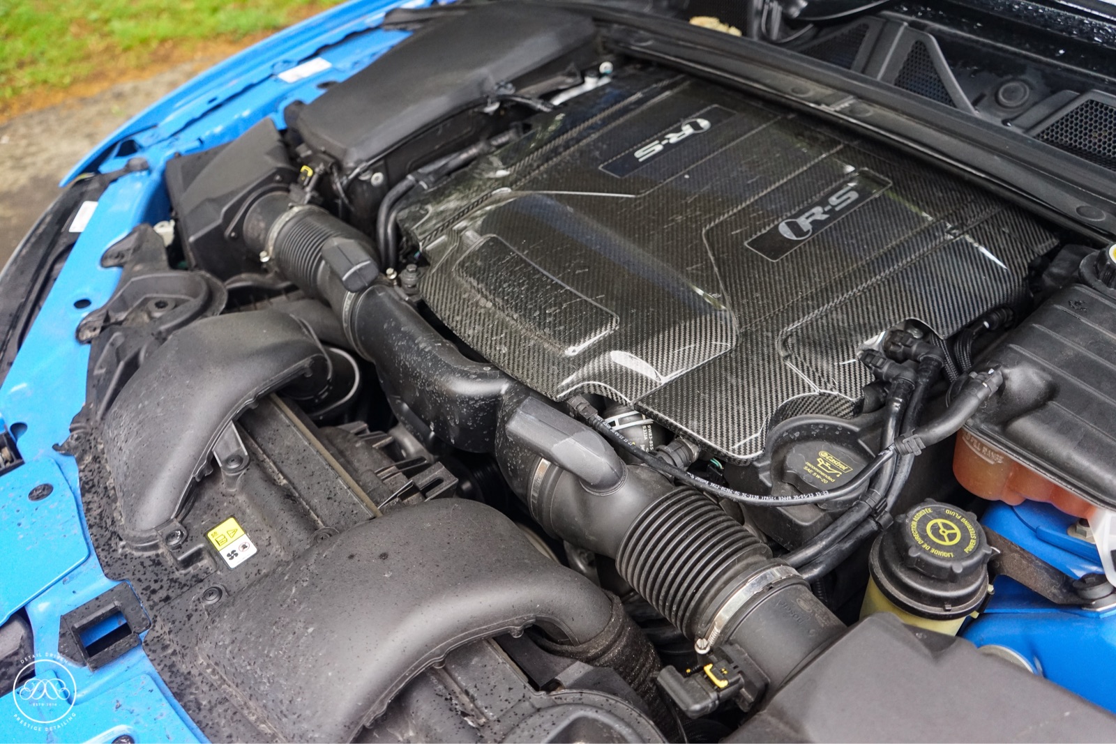 Jaguar XF-RS — Detail Driven