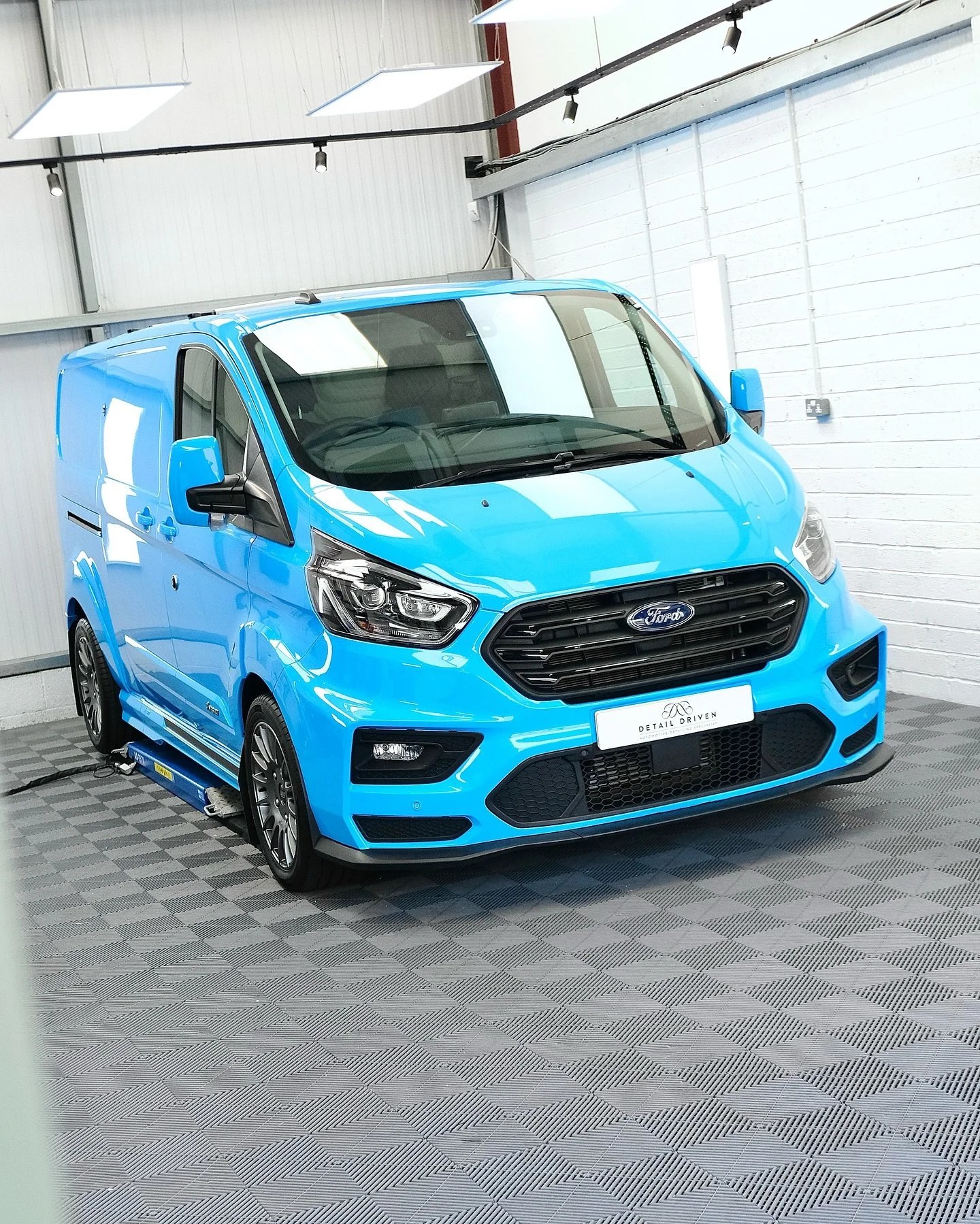 A sprinkle of colour last week! This Ford Transit MSRT had our Front end PPF Package using @suntekfilms protecting the entire front end and tailored templates for the rear arches, prevent road rash and stone chips from diminishing the appearance of t