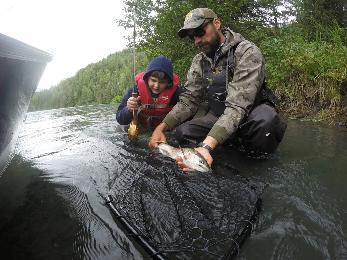 KeepemwetFishing_Lisi2.jpg