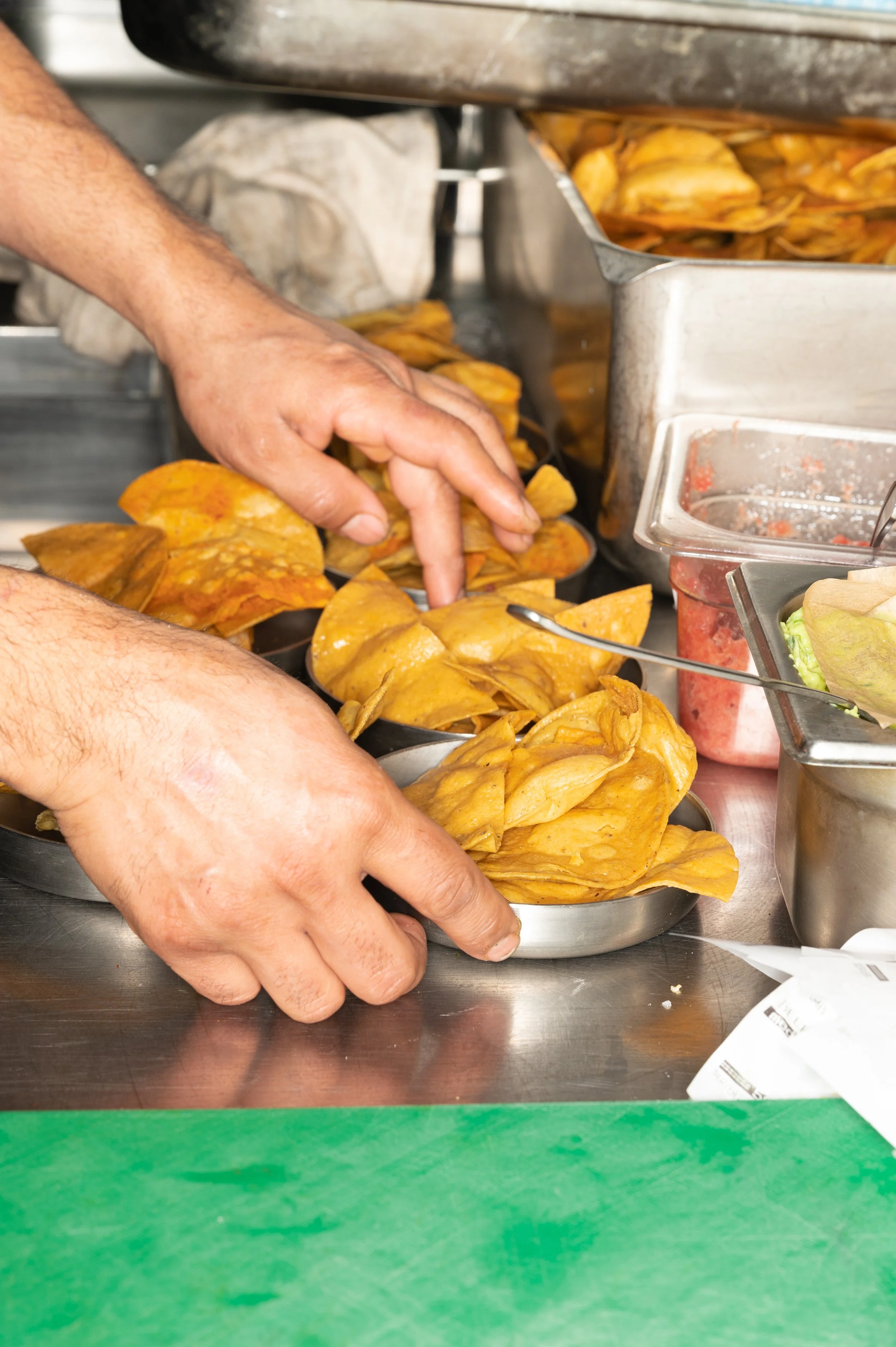 Garry Maclennan Photography - Decimo Kitchen.jpg