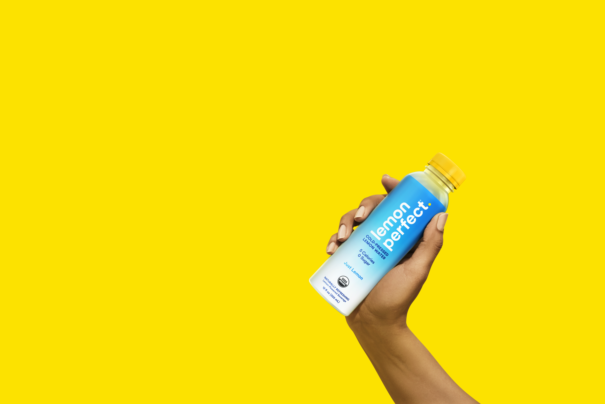 2020_LEMON_PERFECT_BottleRAngle.png