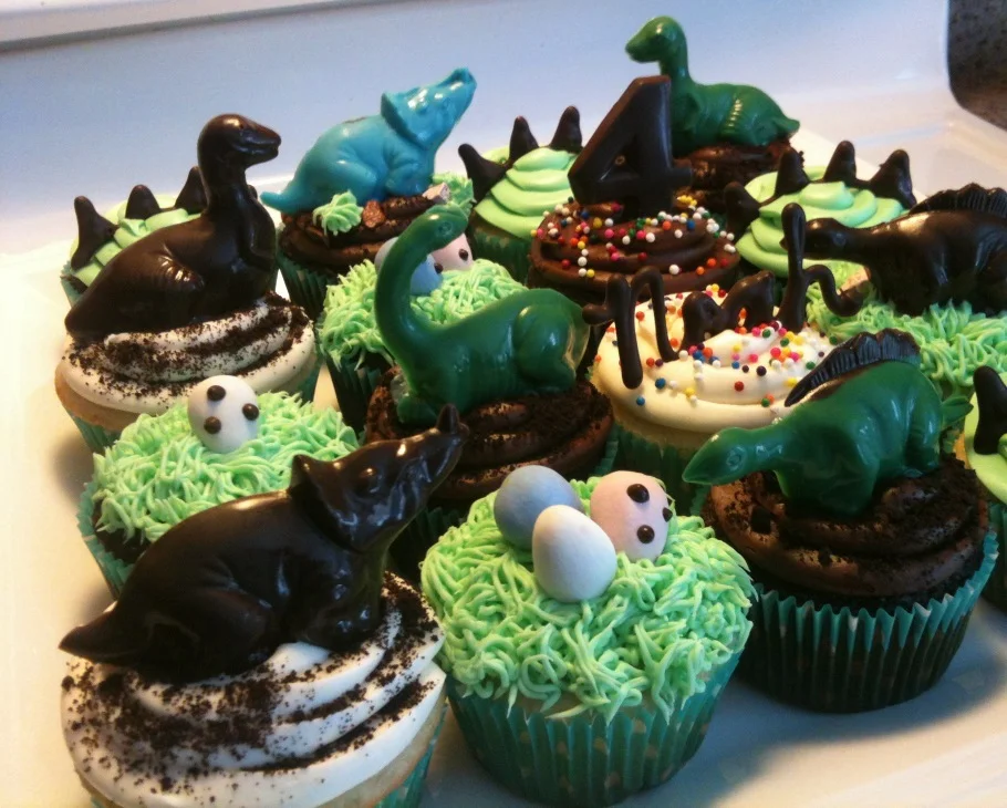 Dino cupcakes