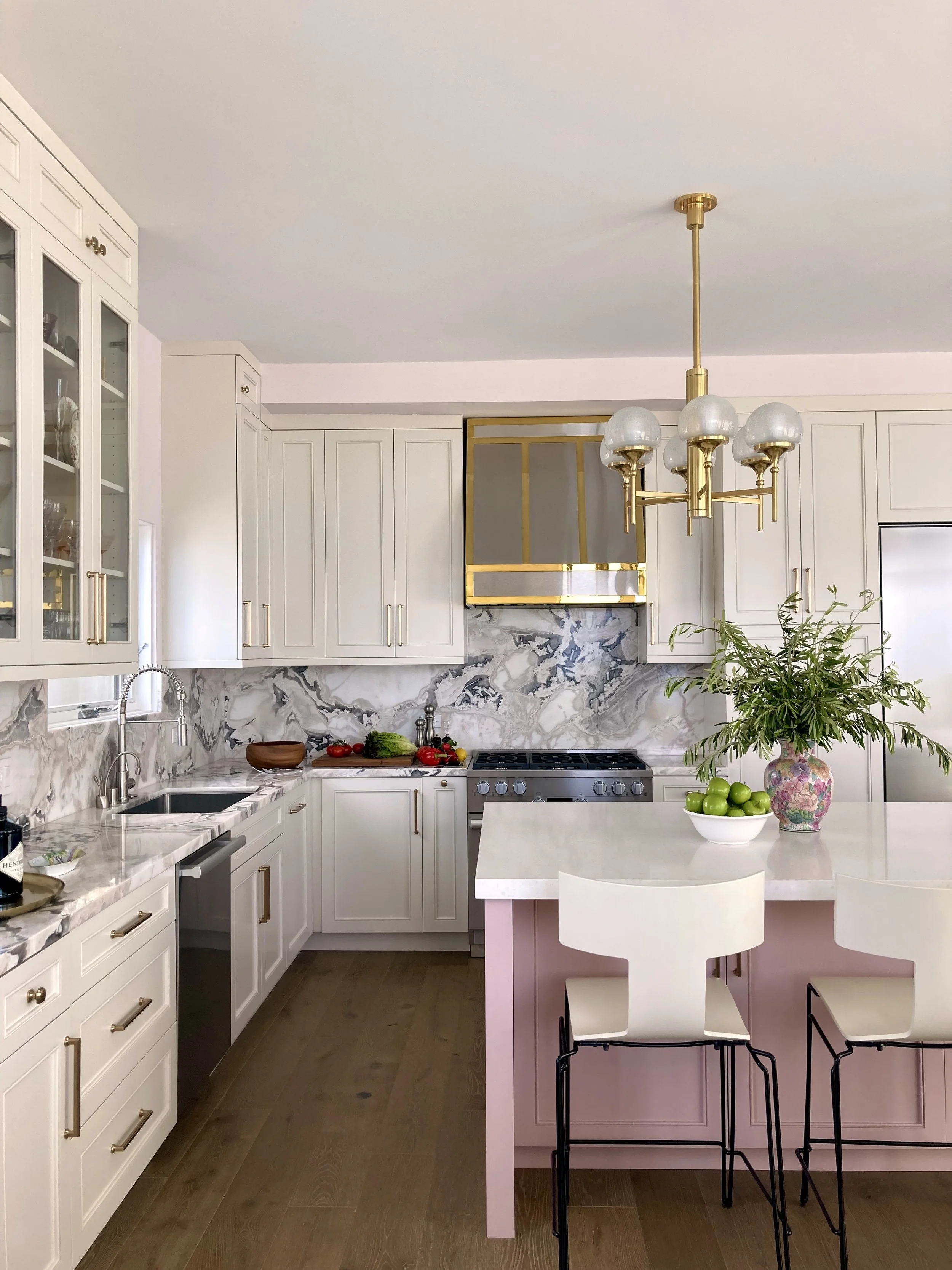 4_Kitchen_3.jpg