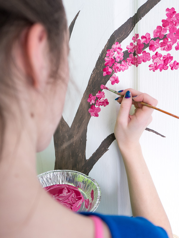 Le sport, c'est bien, mais c'est important aussi d'exposer nos enfants aux arts, aux sciences et à plein d'autres sujets.