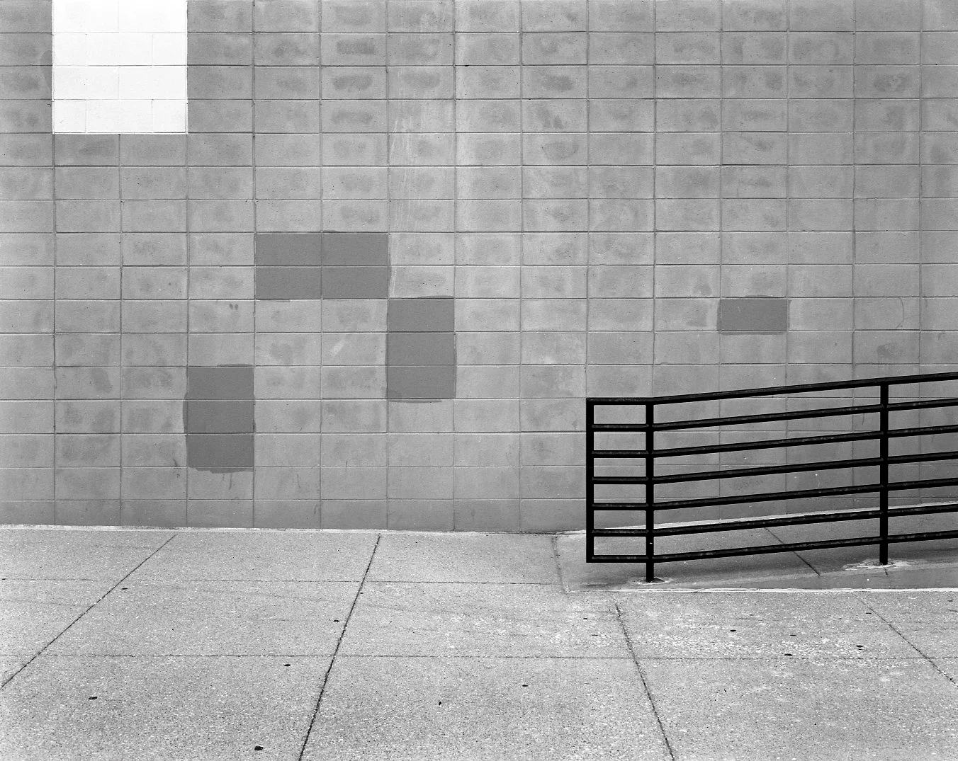 Graffiti Cover Up and Rail > Melrose Park, IL 2011