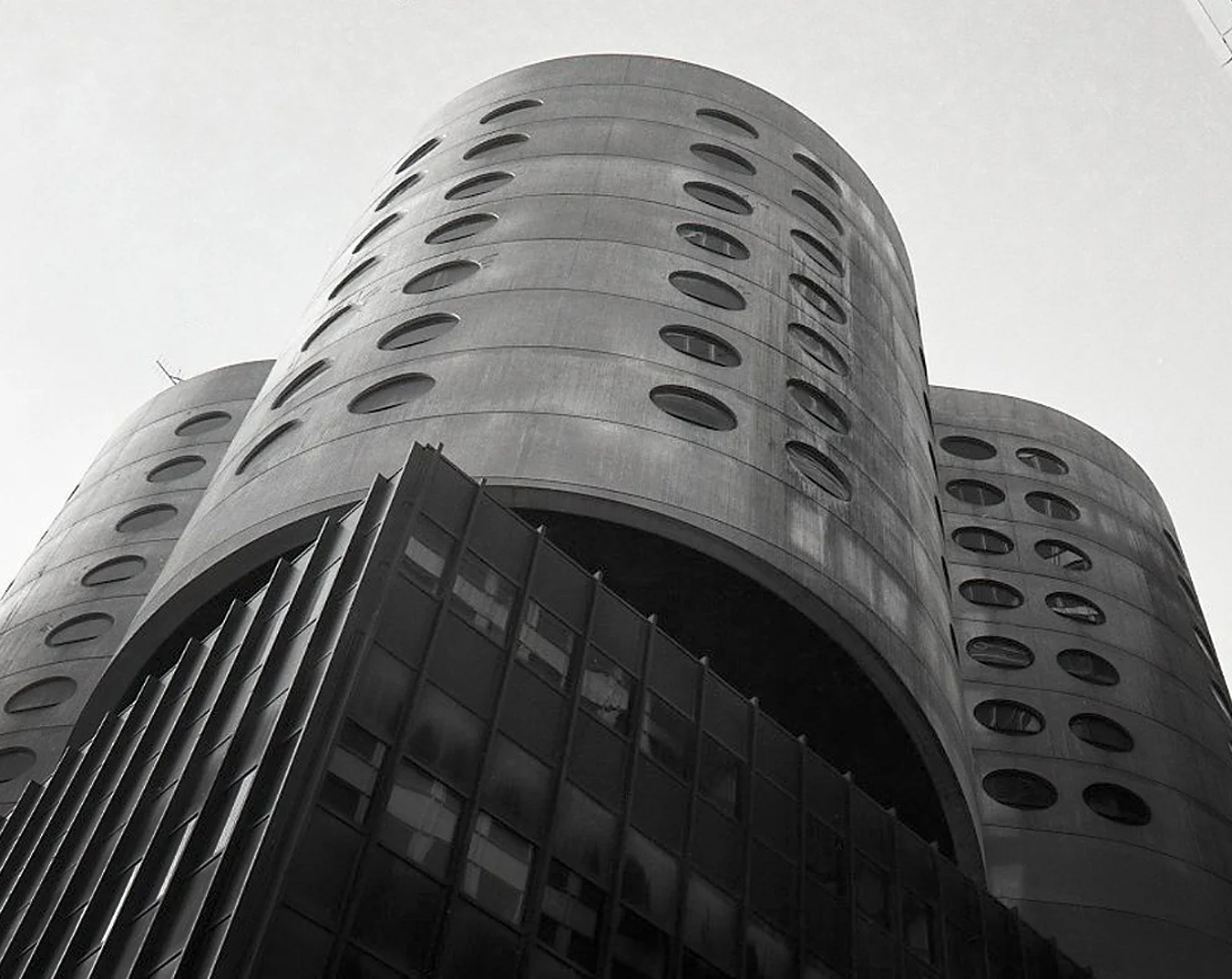 1_13_Chicago_Betrand_Hospital_R4_Neg_1_edit.jpg