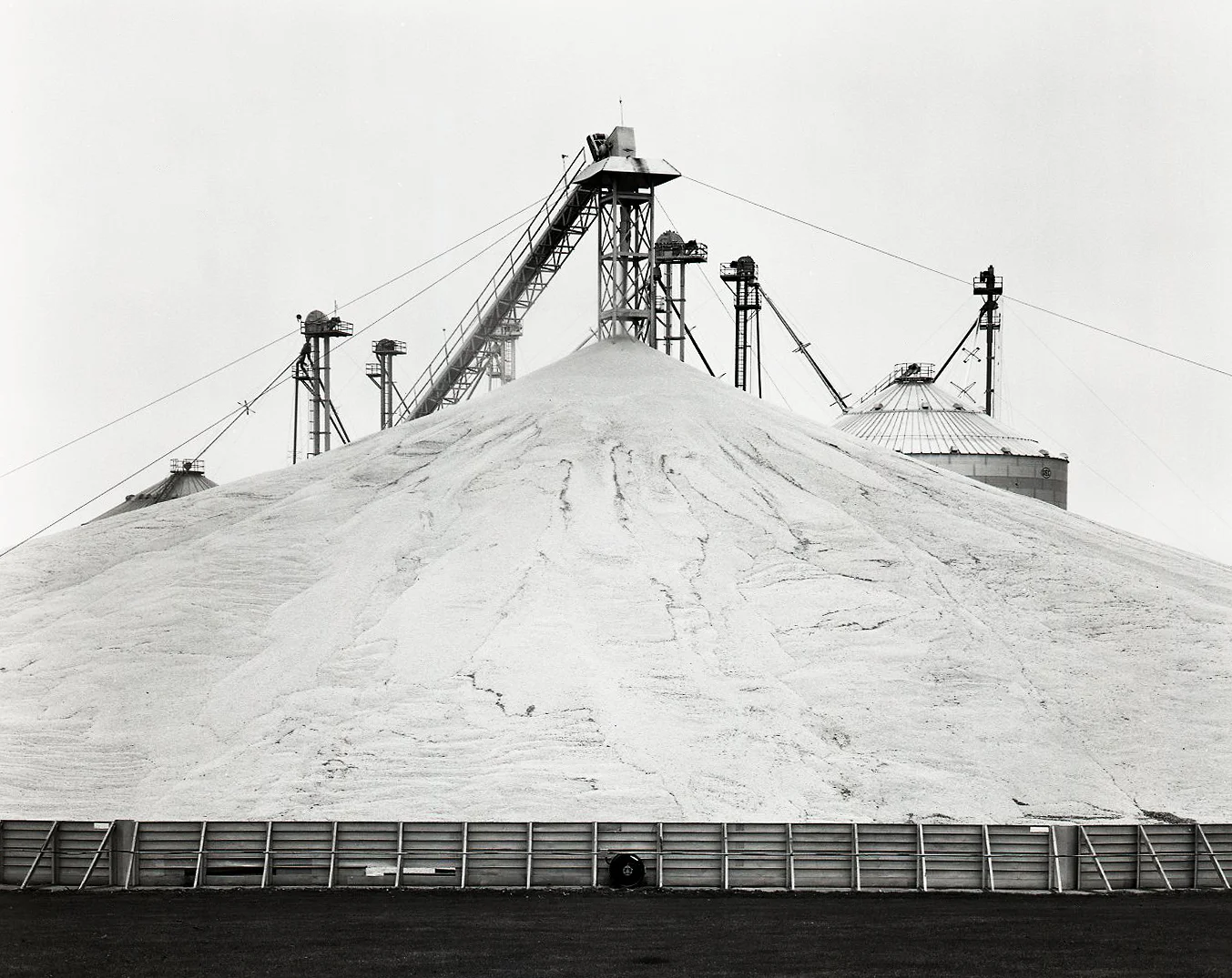 Harvest Mound > DeKalb, IL 2007