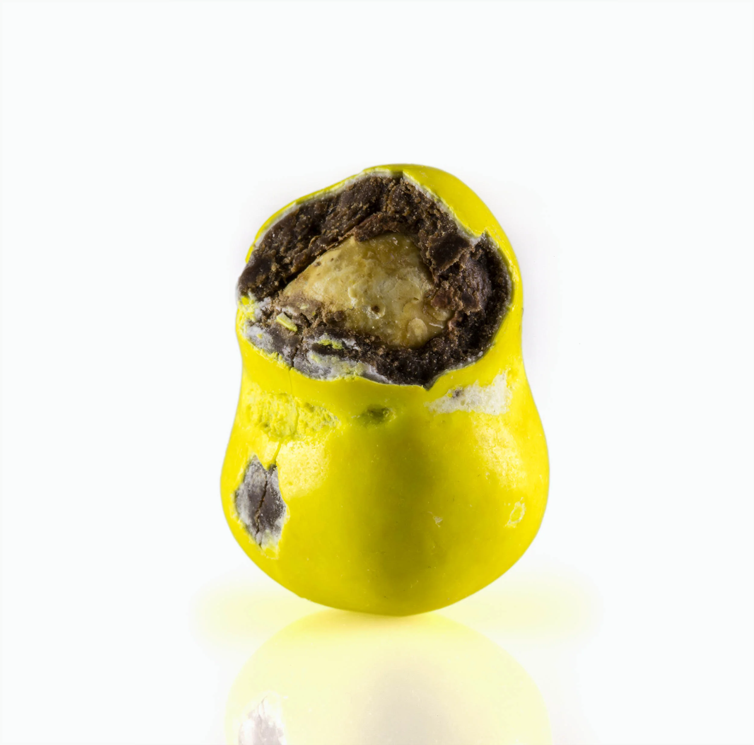 _18_M&M_Yellow_IMG_0107_2500PX.jpg