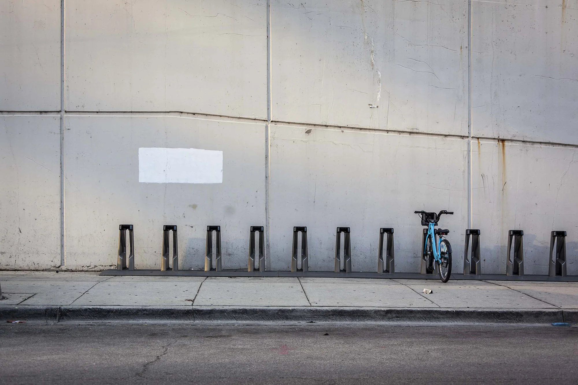 AFP_GCU_Wall+Composition+Divvy_Bike_5_16_17.jpg