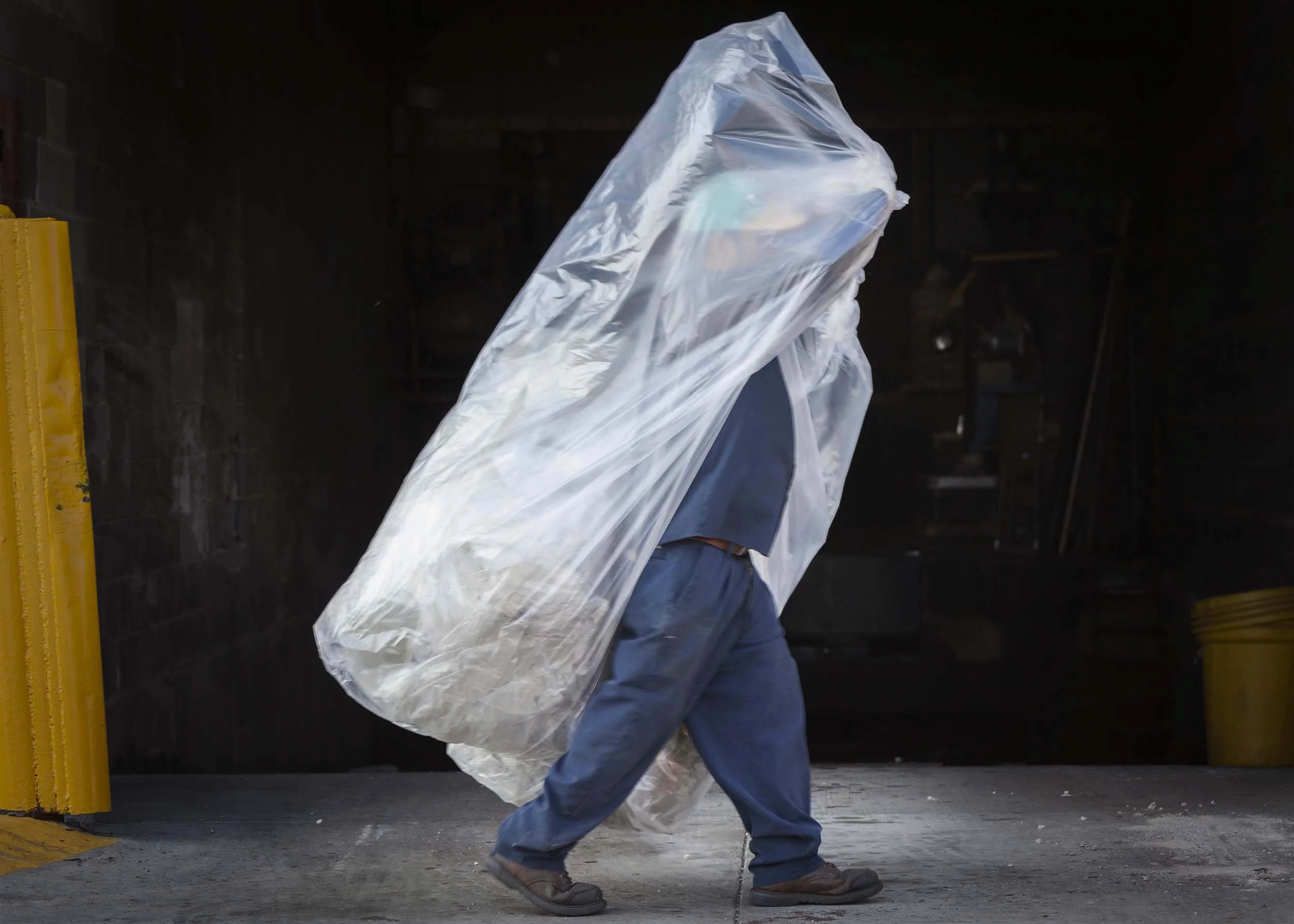 AFP_Worker_2500PX_42.jpg