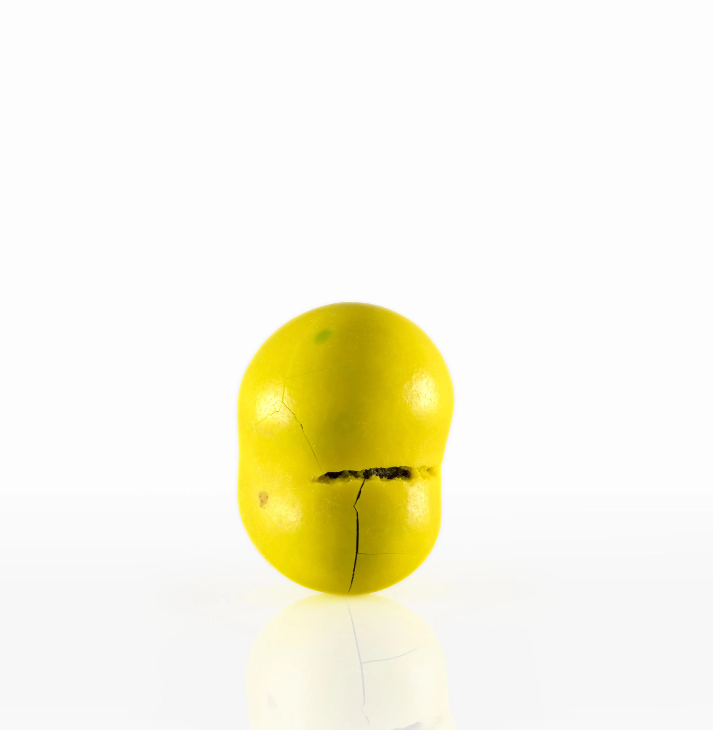 _47_M&Ms_Yellow_IMG_0017_2500PX.jpg