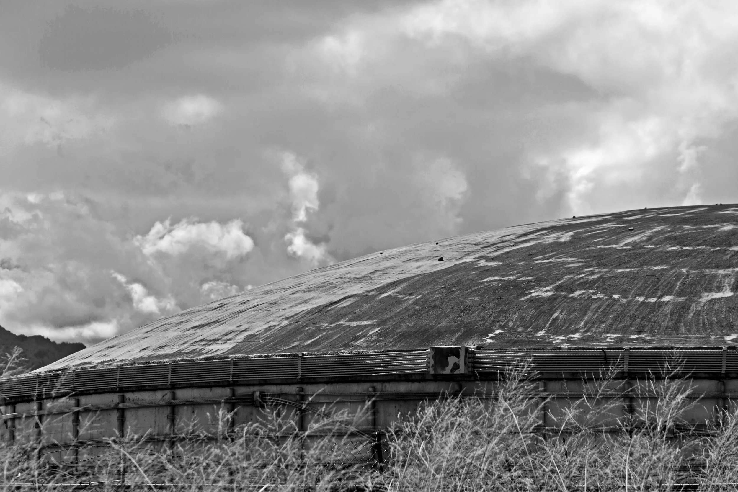 Water Tank II, Waikele (2011)