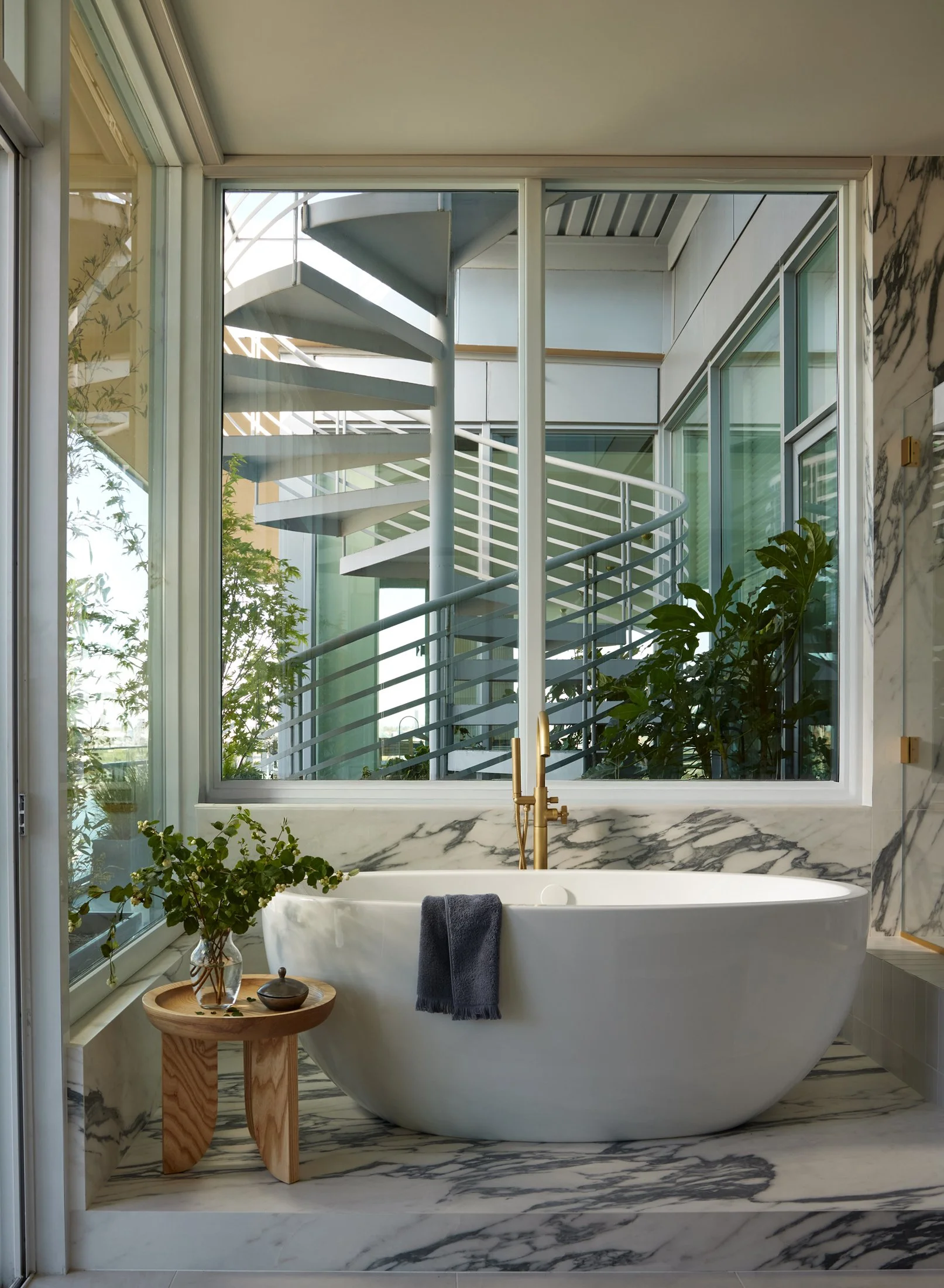 Bright_DesignLab_Penthouse_George_Barberis_Interior_Photography_0009.jpg