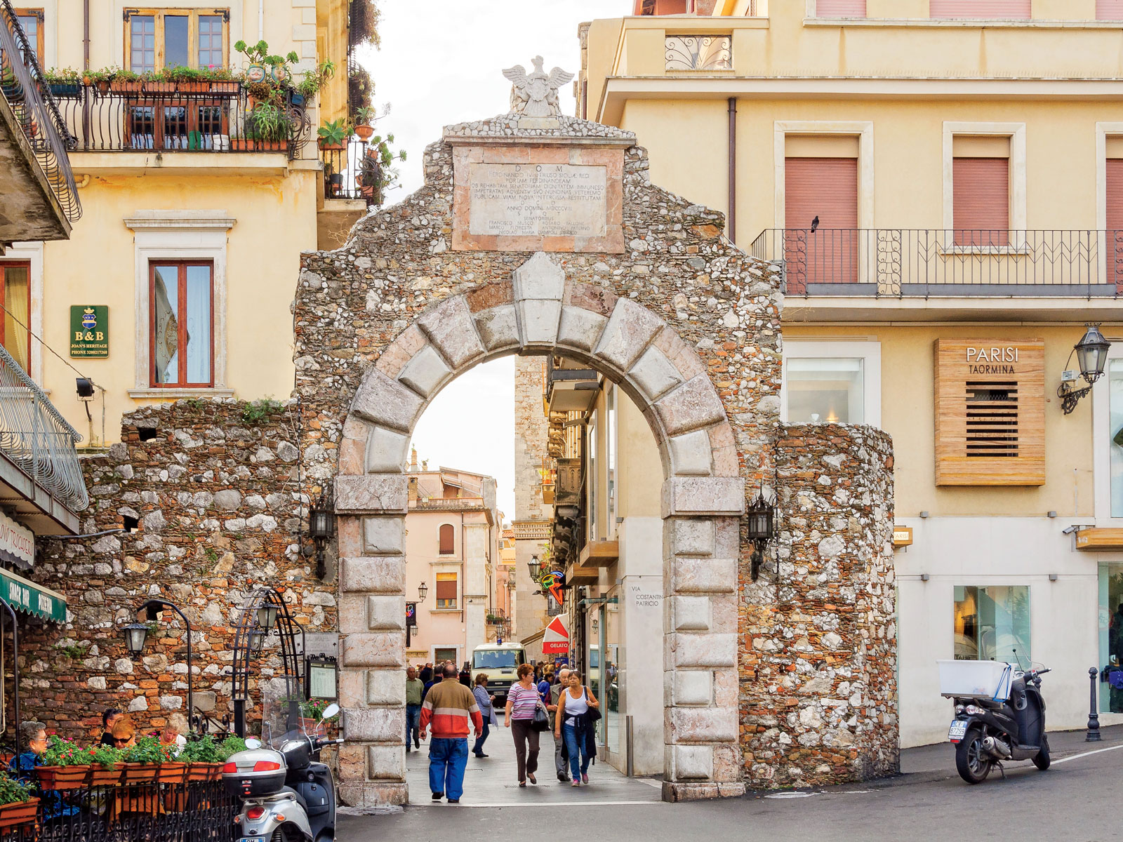 porta-messina-sicily-wine-tour-FT-MAG0218.jpg