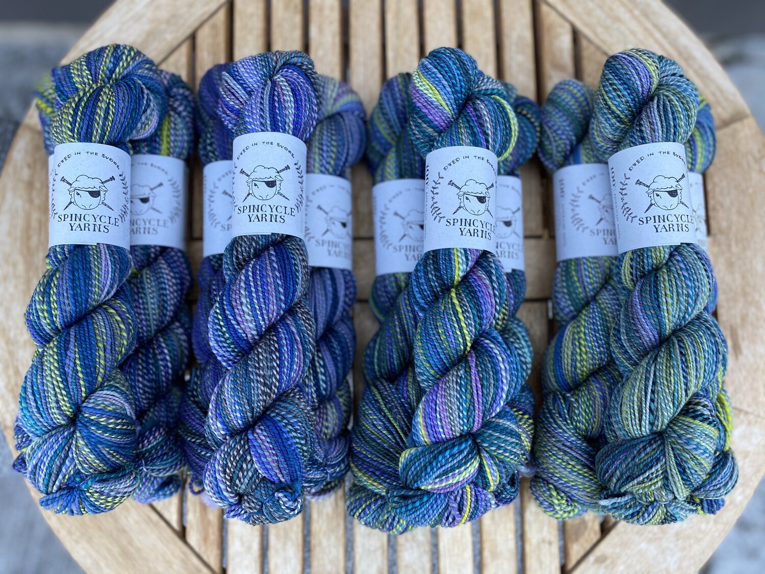 BRIGHT IDEA - Dyed In The Wool – Spincycle Yarns