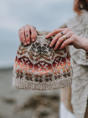 Kaitlyn Colourwork Hat & Cowl Knit Kit (Organic Limited Edition)