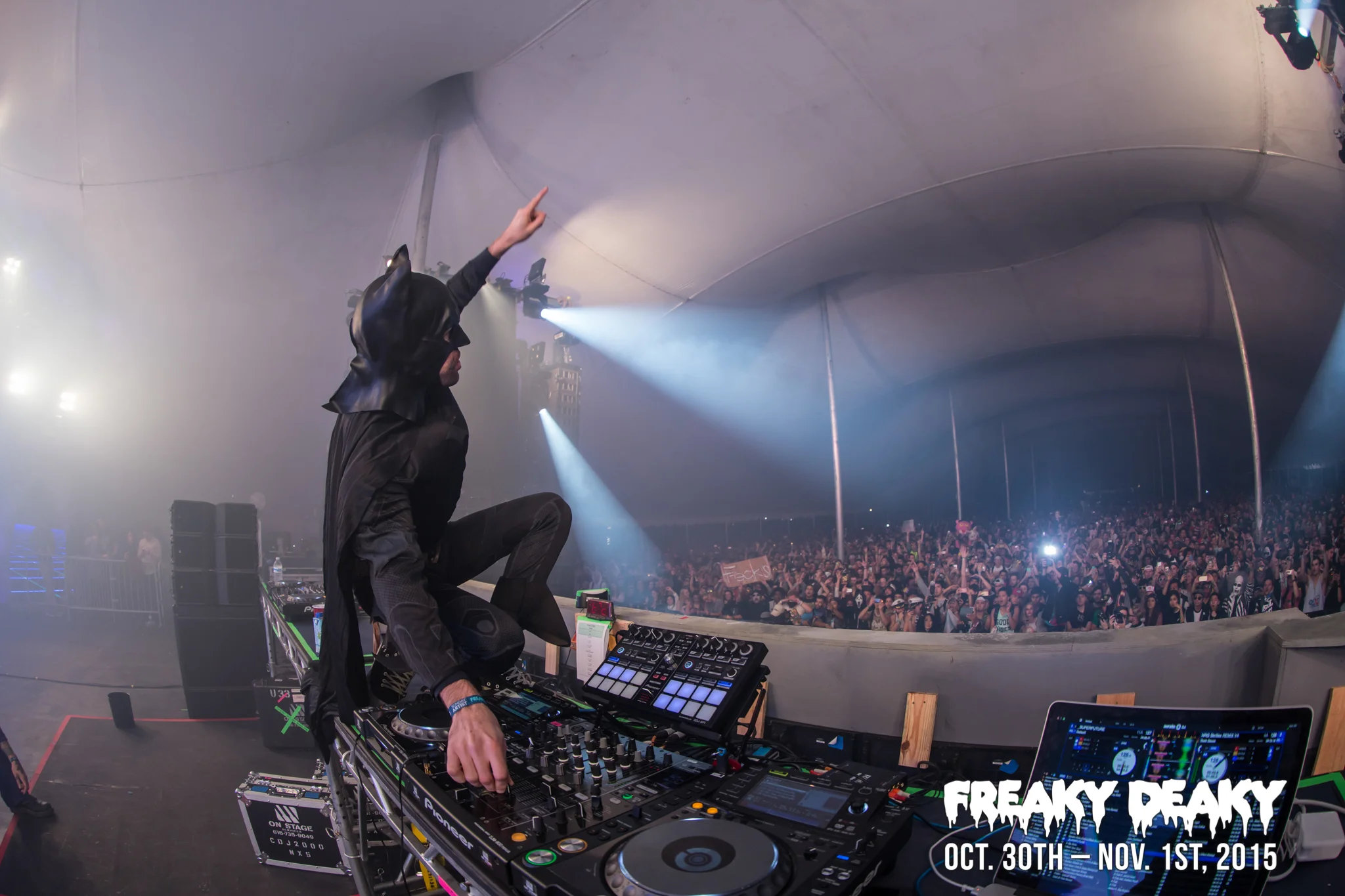 FreakyDeakySun2015 (98 of 286).jpg