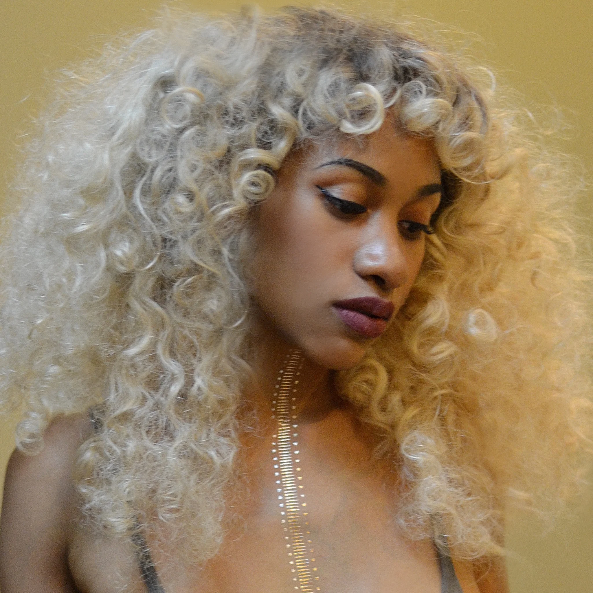 Rhea Carter • "Tell Me What You Want"