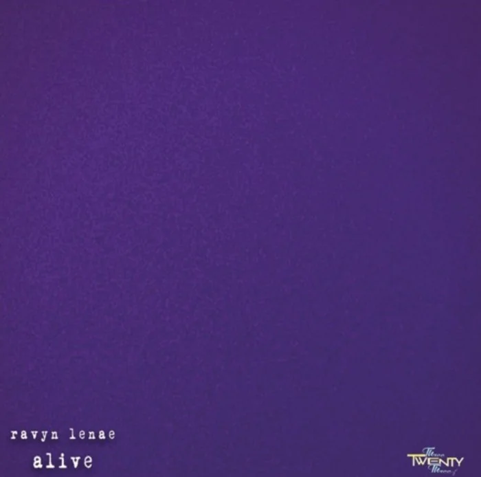 Ravyn Lenae • "Alive"
