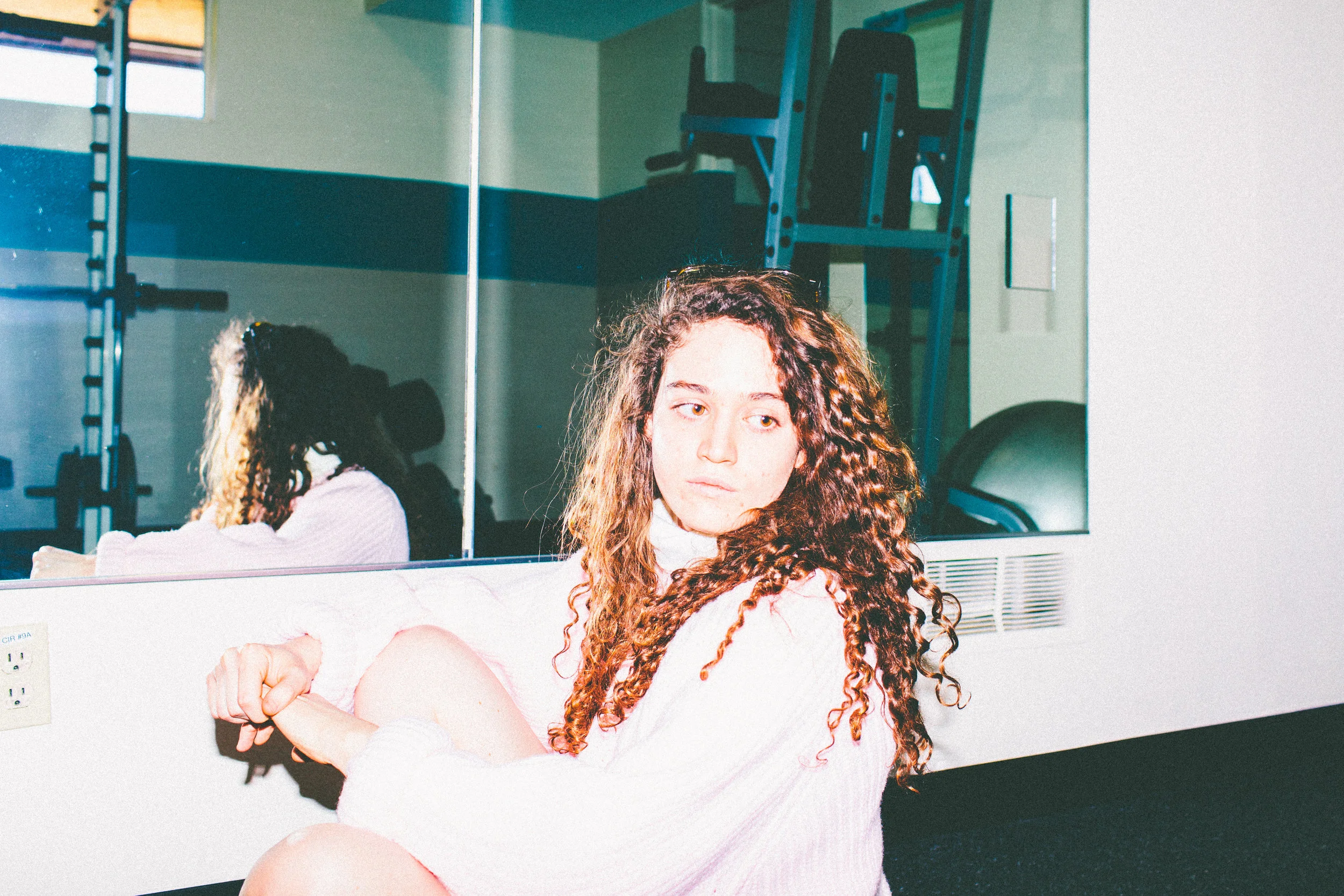 The Anxiously Sovereign Sports Boyfriend and Her Resonating Brand of Pop