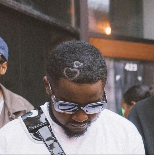Premiere • BigBodyFiji: "Fake Love"