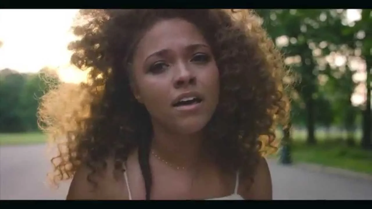 Eryn Allen Kane • "Slipping"