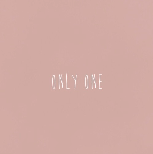 Dee Lilly • "Only One"