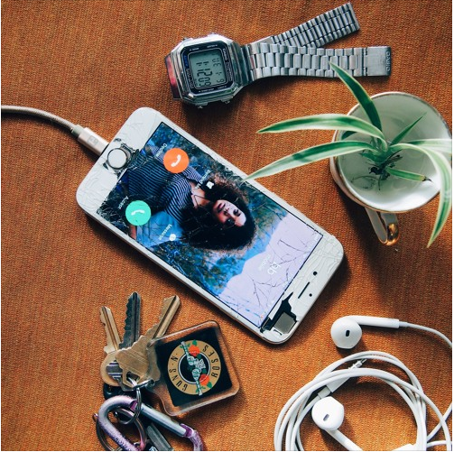 Elton Aura • "Callin'"