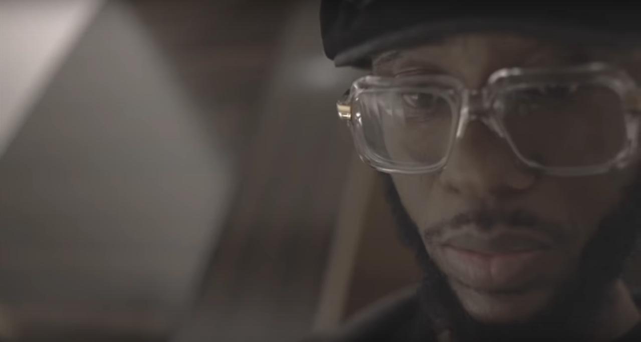 FENDI FROST • "SHOPLIFTING"