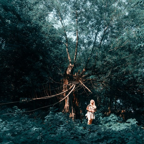 Yomí (Ft. Eddie Burns) • "Blue Ridge (intro)"