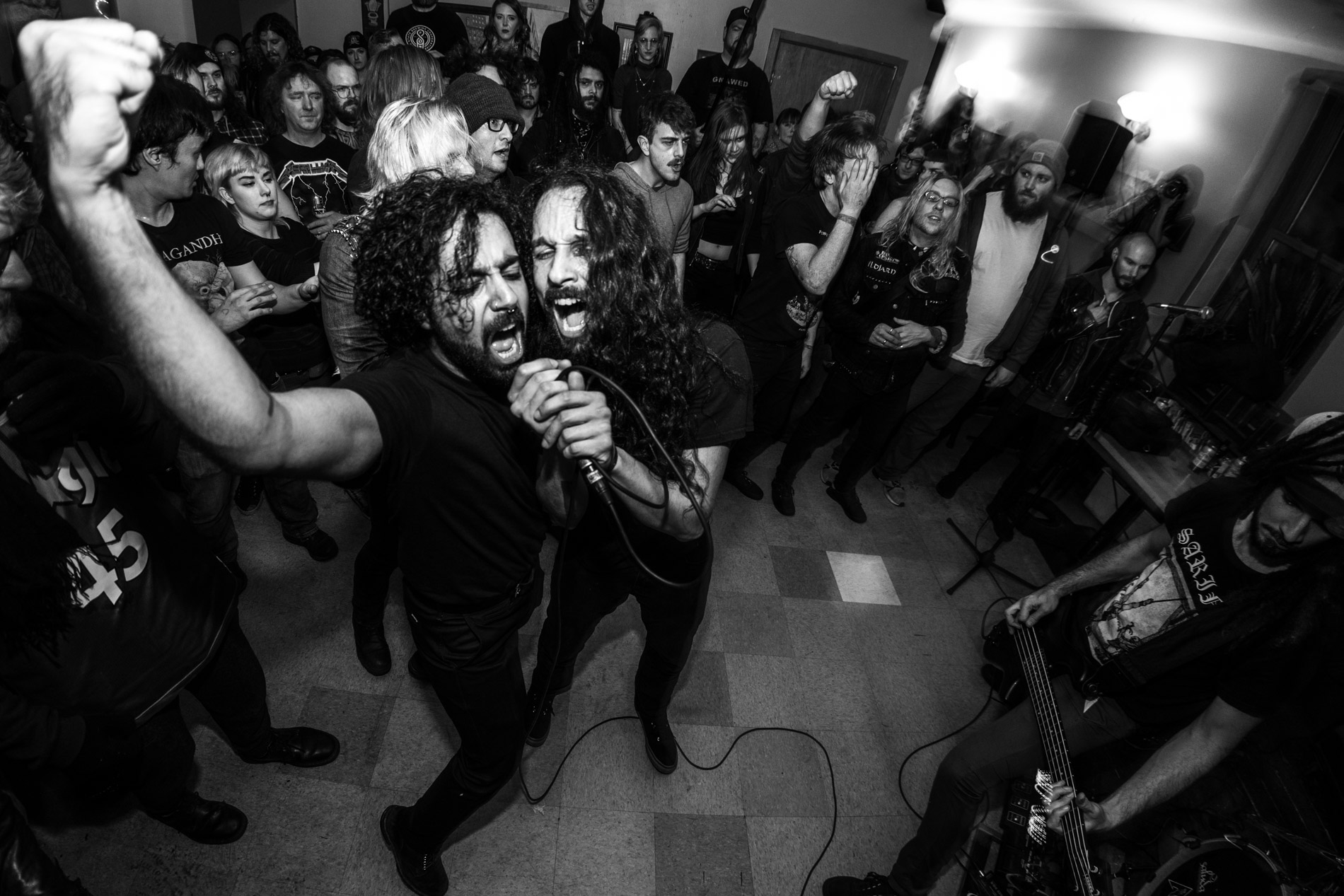 Javier and a fan (with raised fist) in Minneapolis, 2019. Photo: John Oakes