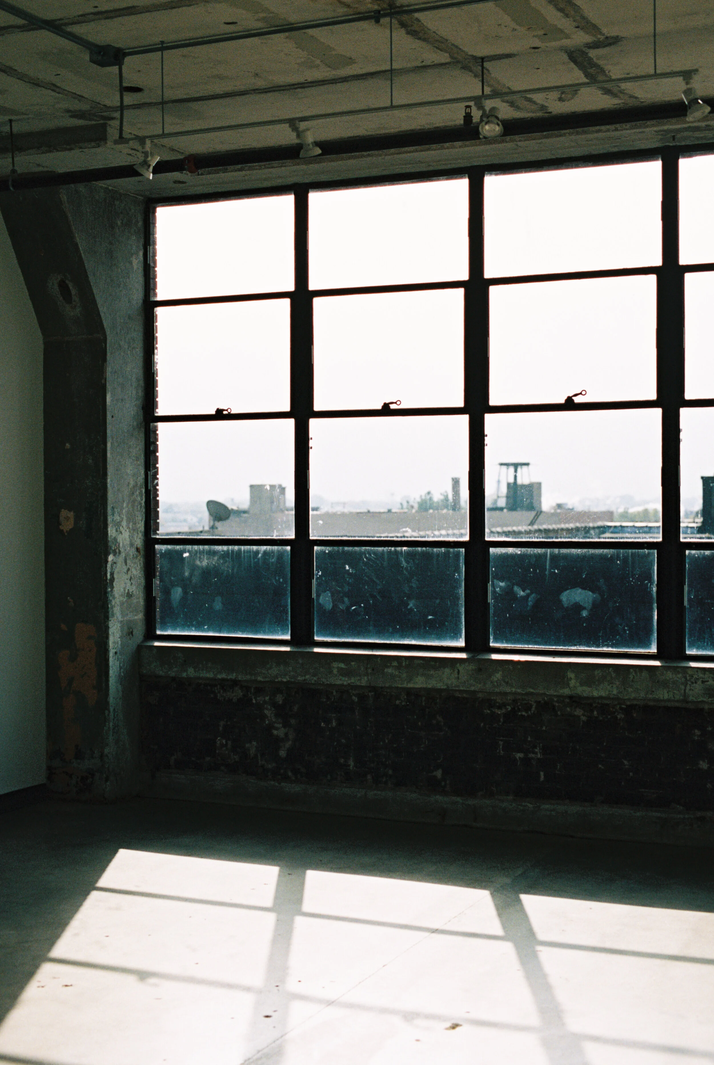 15767MS000001-R2-020-8A.jpg