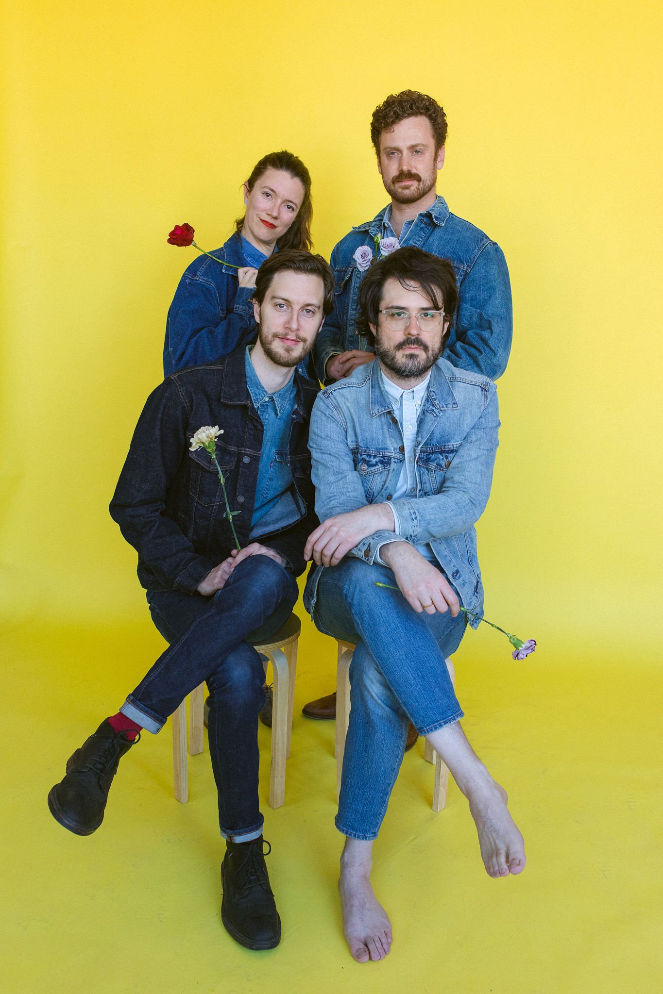 In Conversation With Así Así: New Album &amp; Old Sayings