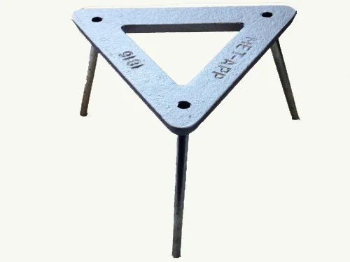 META1816_tripod_triangular_top_120mm_sides.jpg